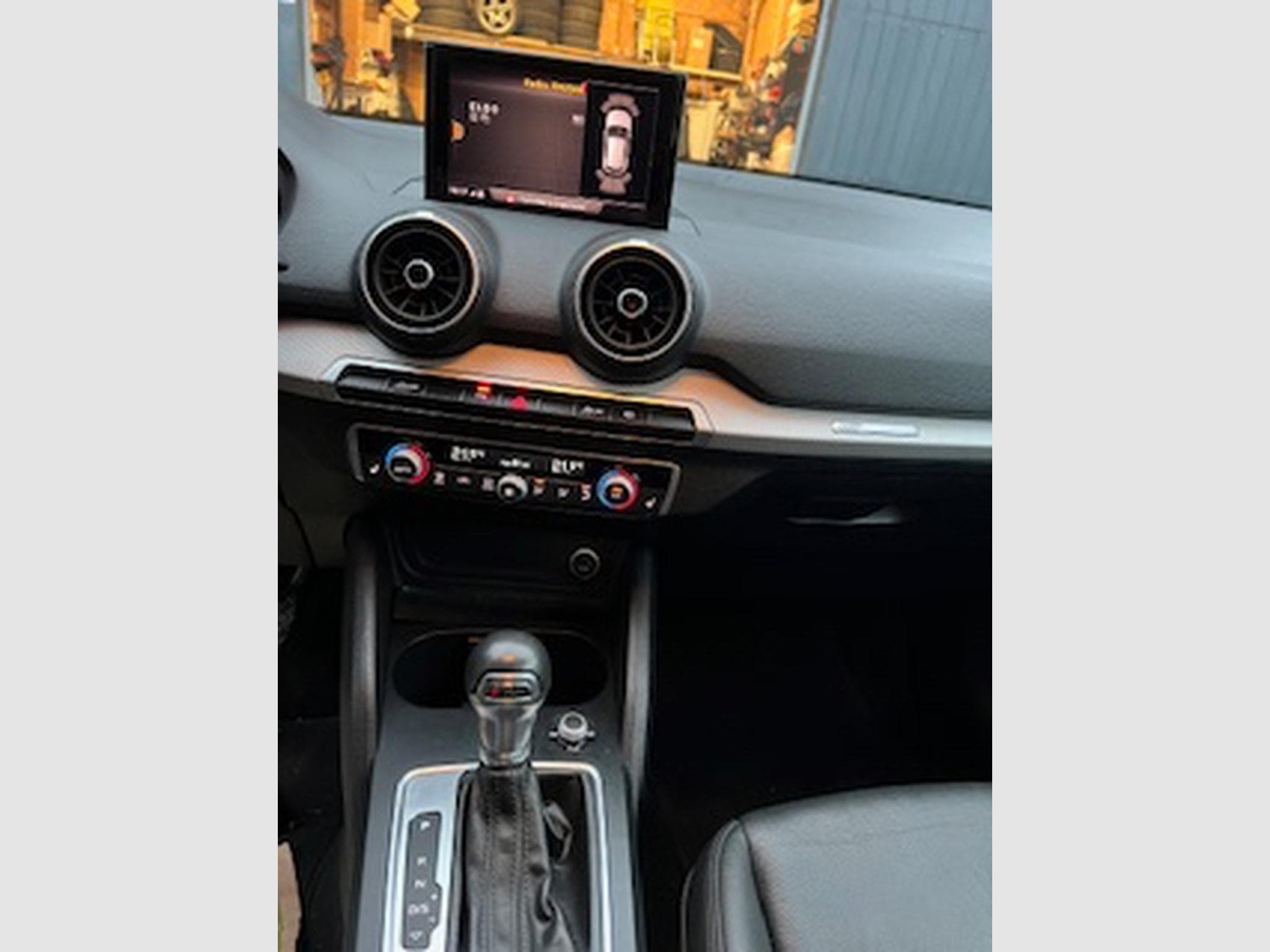 Audi Q2 1,6 TDI 30 S-TRONIC BUSINESS EDITION (2020) - Foto 16