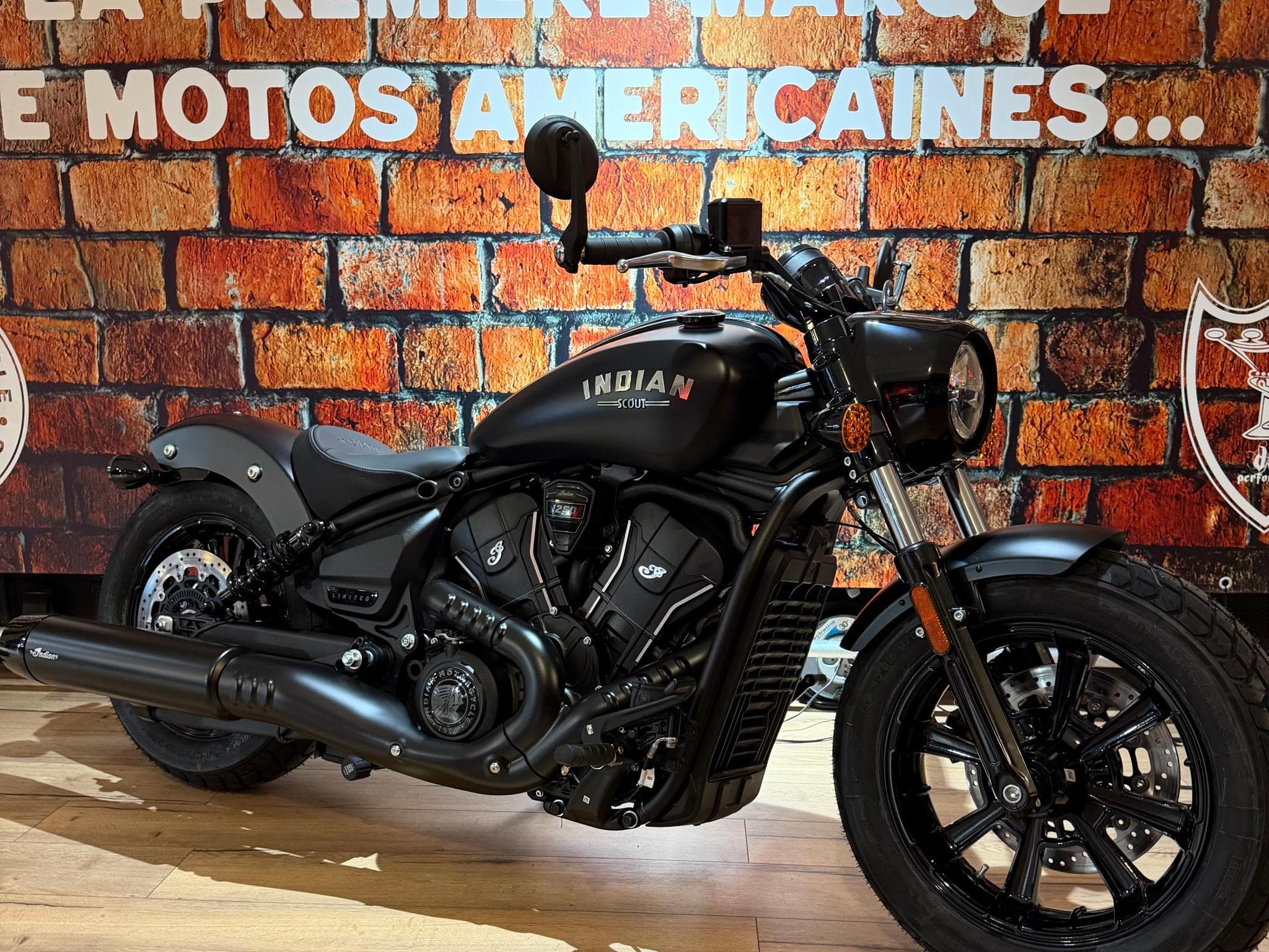 Indian Scout 2026 - BOBBER + TECH (2026) - Foto 4