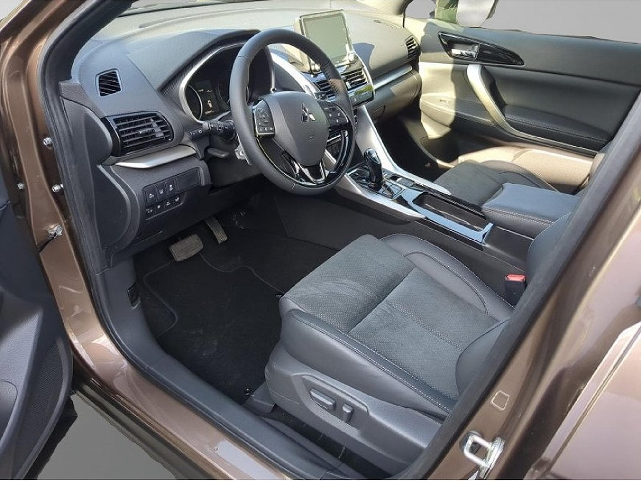 Mitsubishi Eclipse Cross (2026) - Photo 4