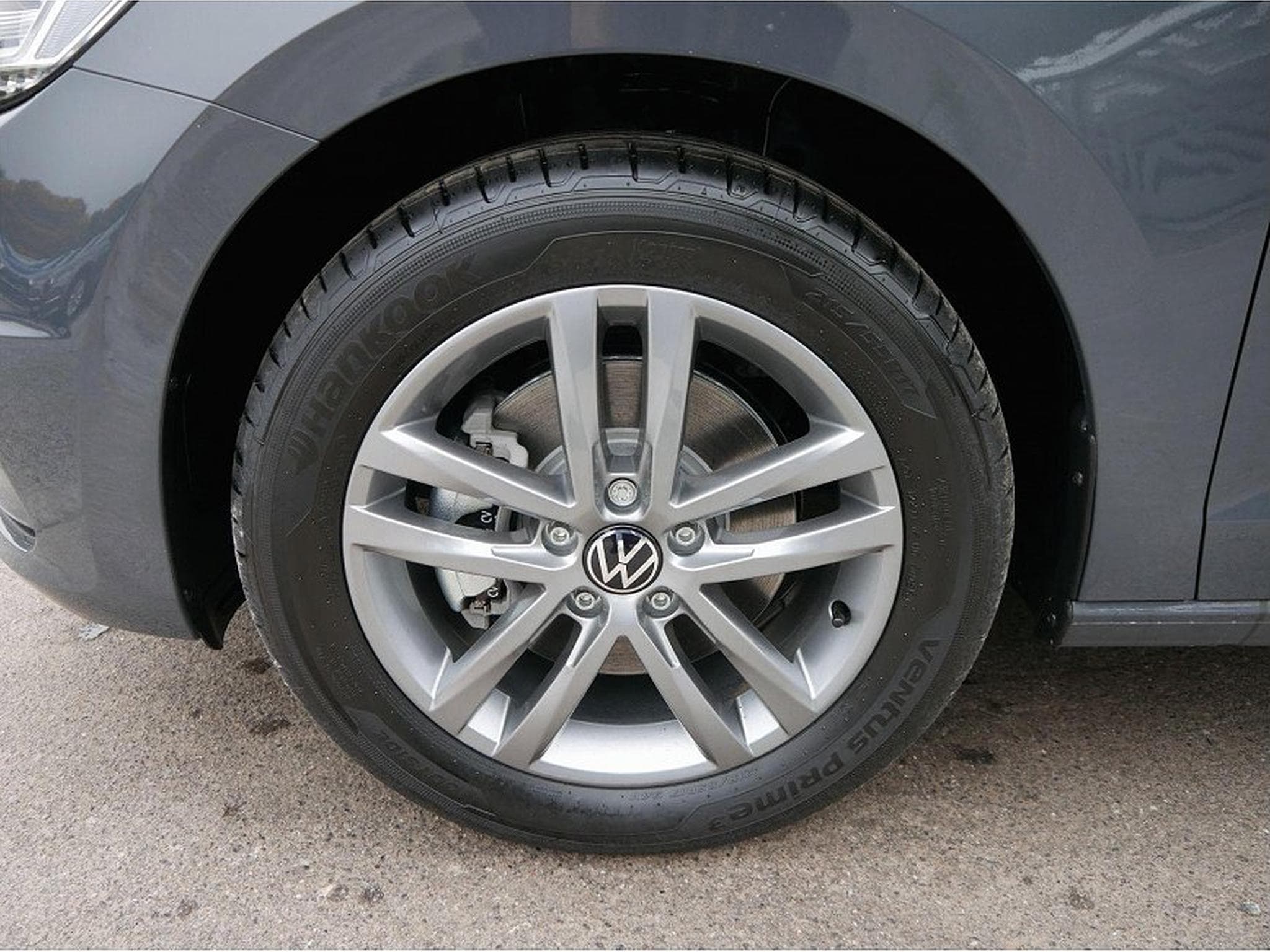 VW Touran (2026) - Photo 3