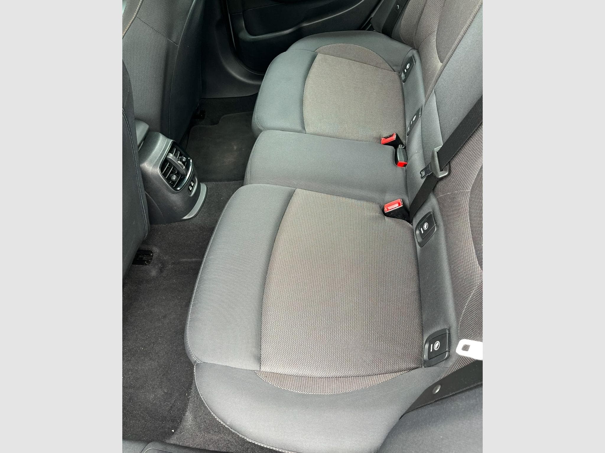 Mini Clubman 1.5 Diesel (2020) - Photo 9