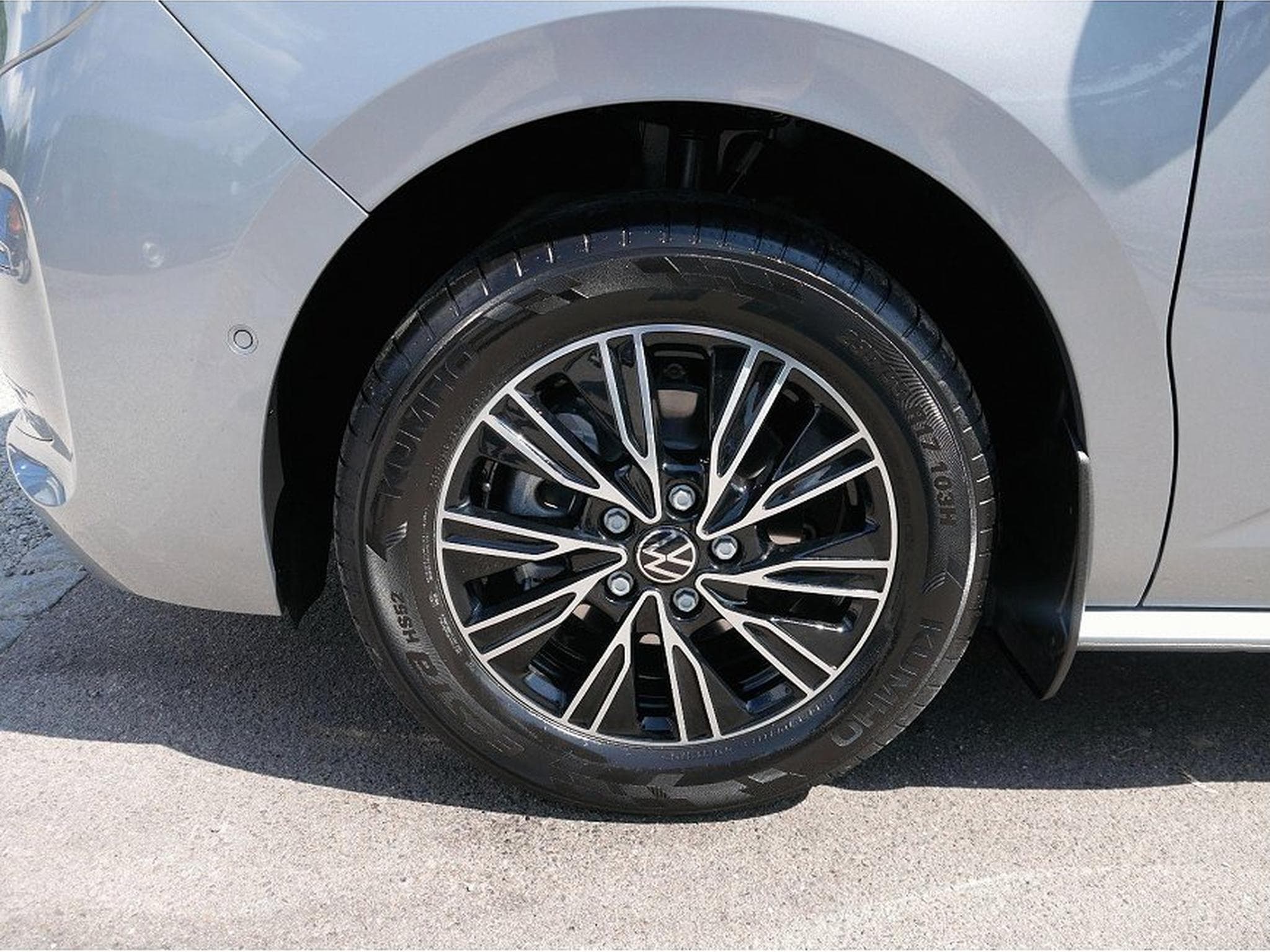 VW Multivan (2026) - Photo 3