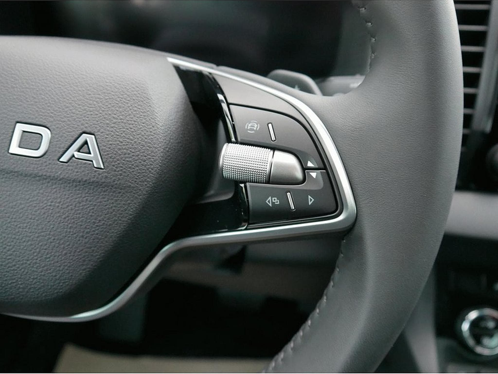 Skoda Karoq (2026) - Photo 12