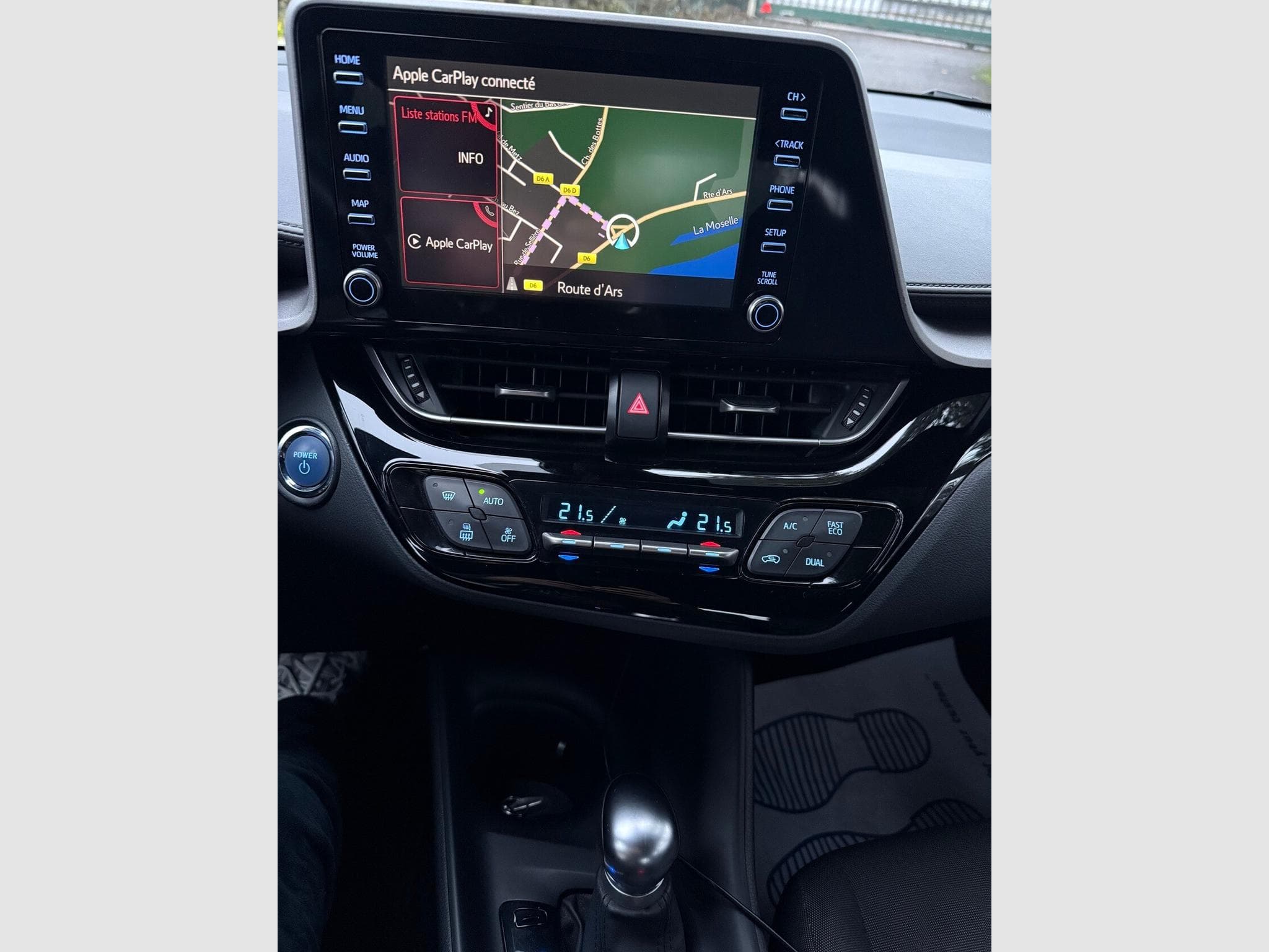 Toyota C-HR 1.8 HYBRIDE BUSINESS (2020) - Photo 7