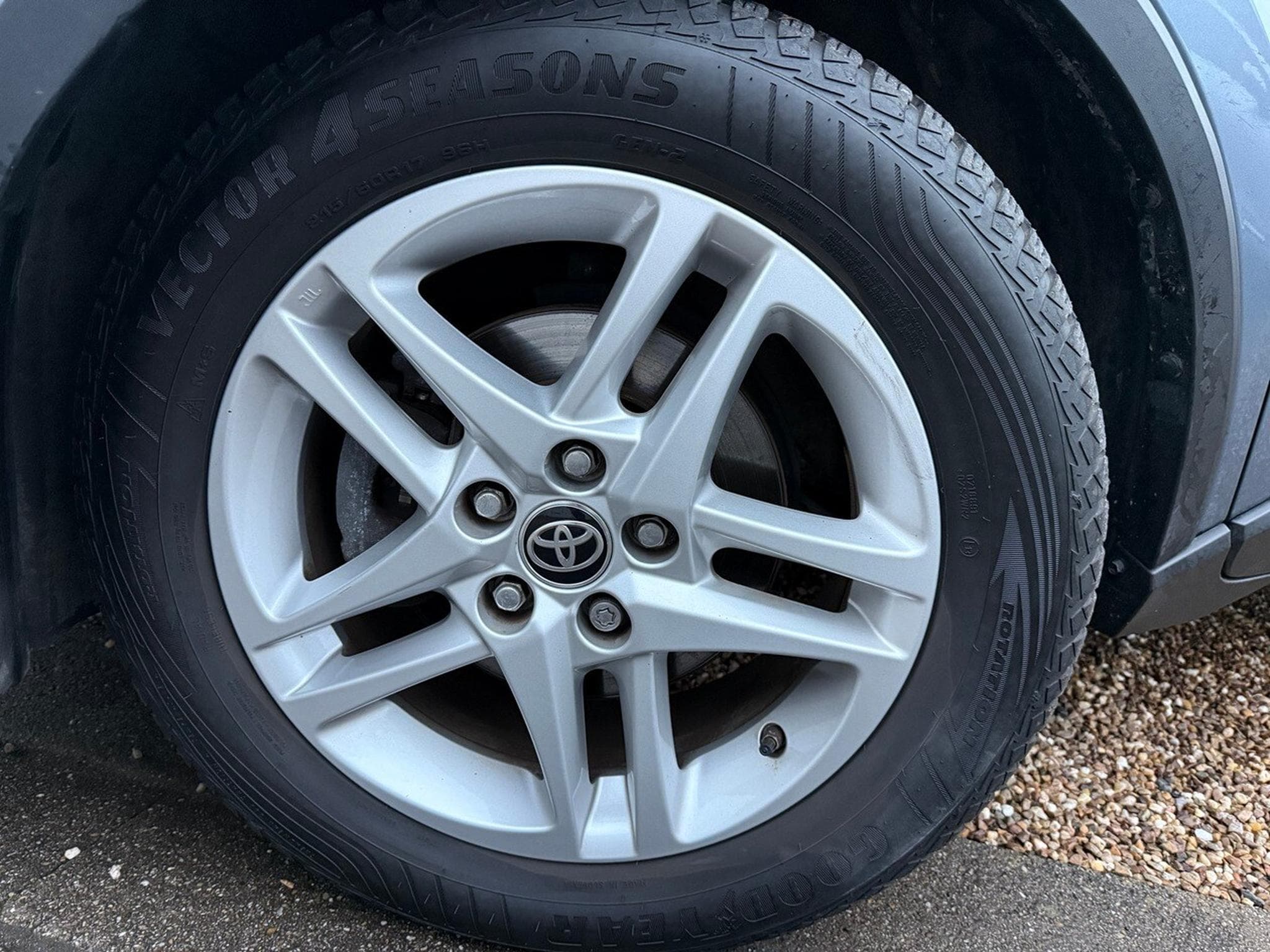 Toyota C-HR 1.8 HYBRIDE BUSINESS (2020) - Photo 14