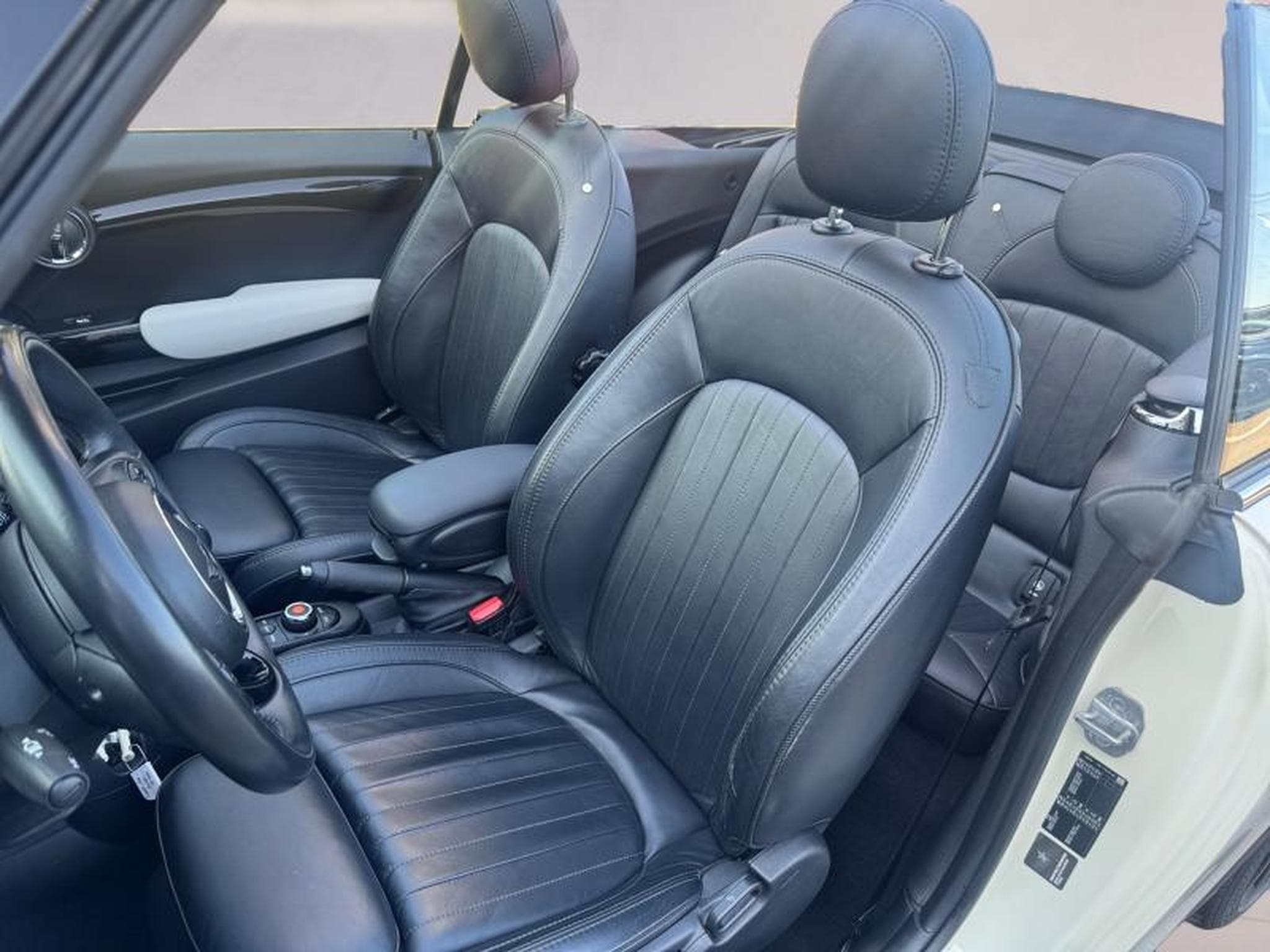 MINI Cooper Cooper S Cabrio (2019) - Foto 9