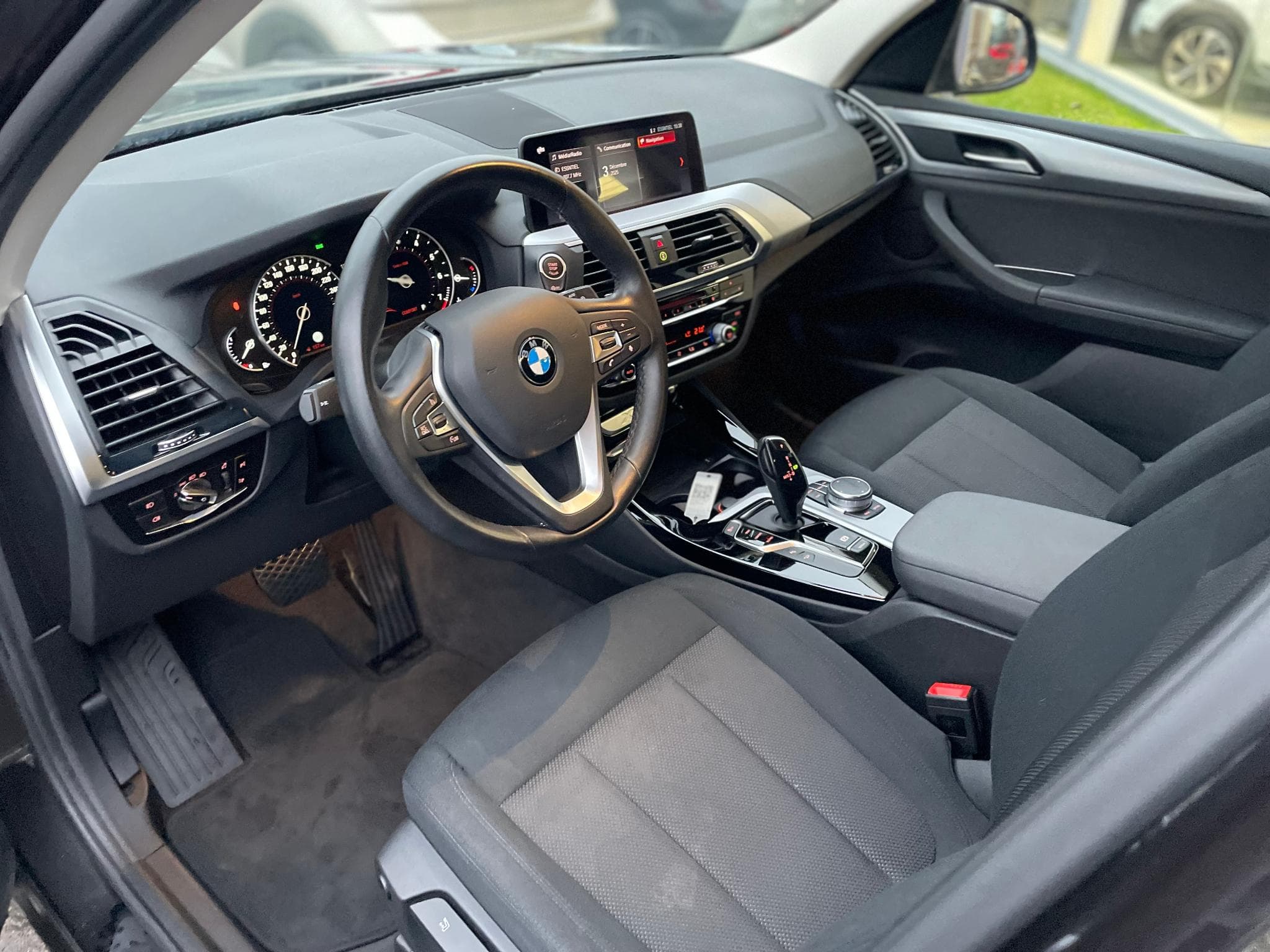 BMW X3 20i xDrive Auto (2019) - Photo 6