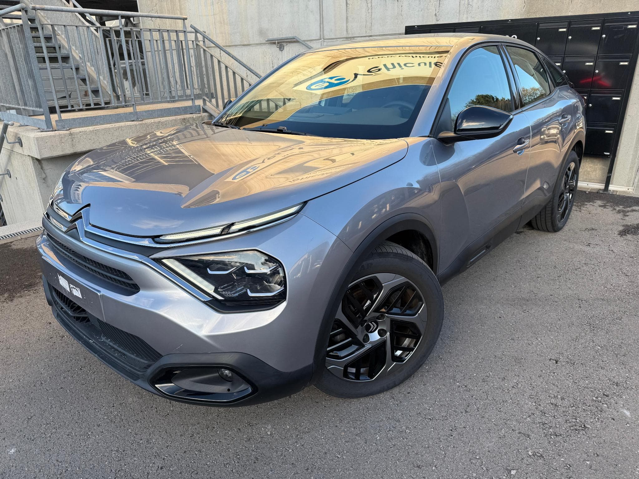 Citroën C4 1.2 PURETECH 130 PLUS (2024) - Foto 1