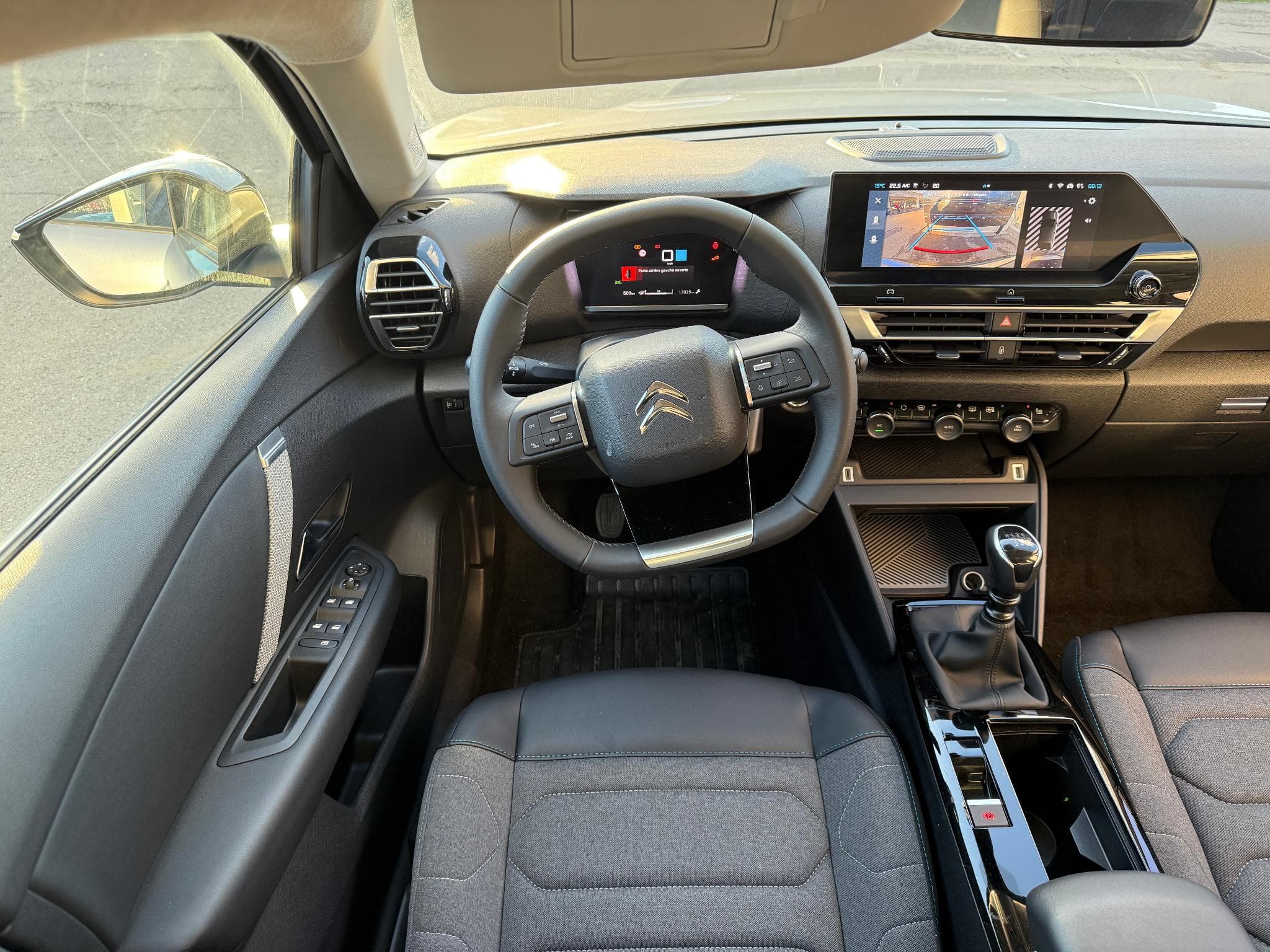 Citroën C4 1.2 PURETECH 130 PLUS (2024) - Foto 4