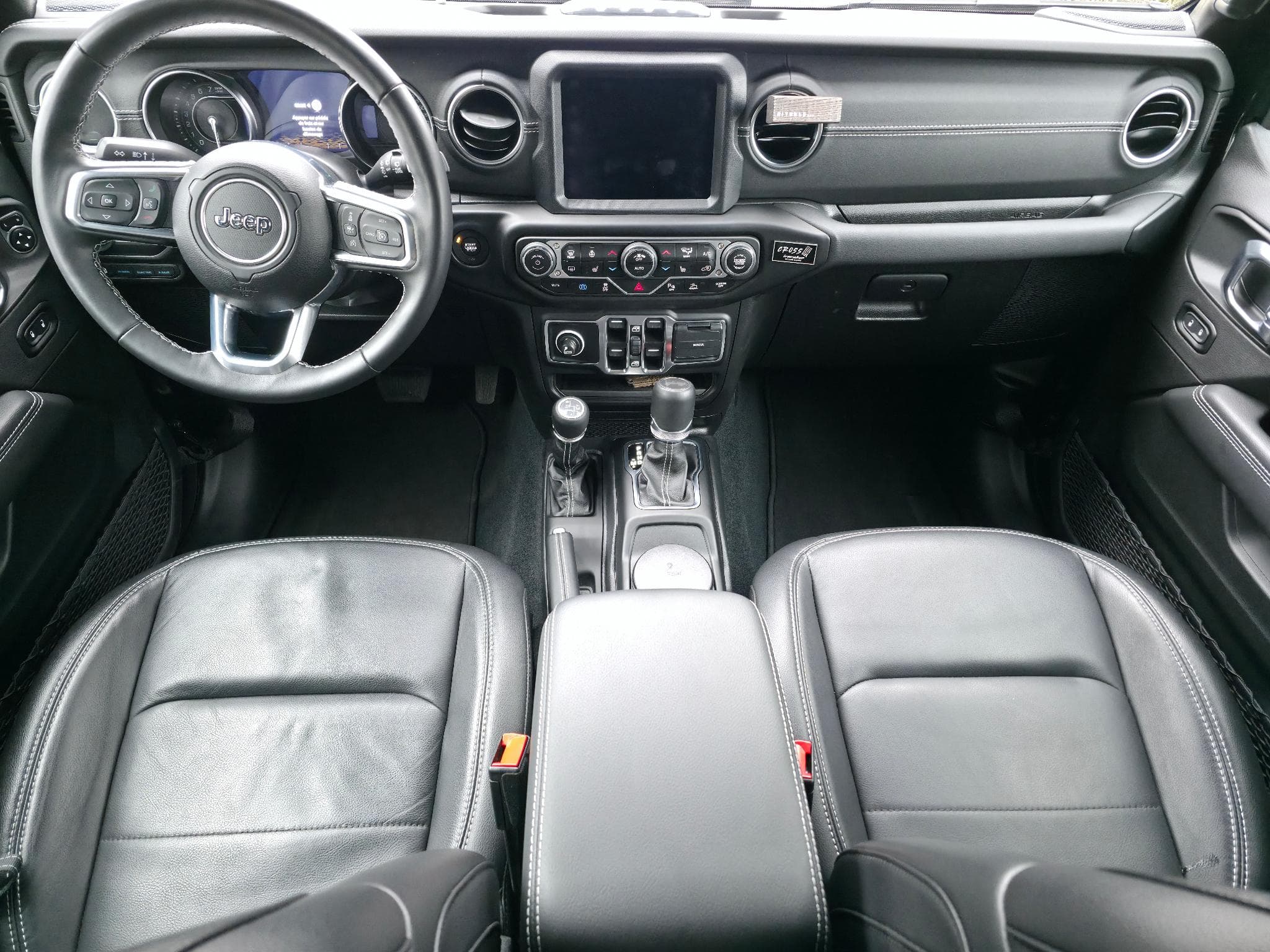 Jeep Wrangler 2.0 4Xe PHEV Irmscher Edition (2023) - Photo 12