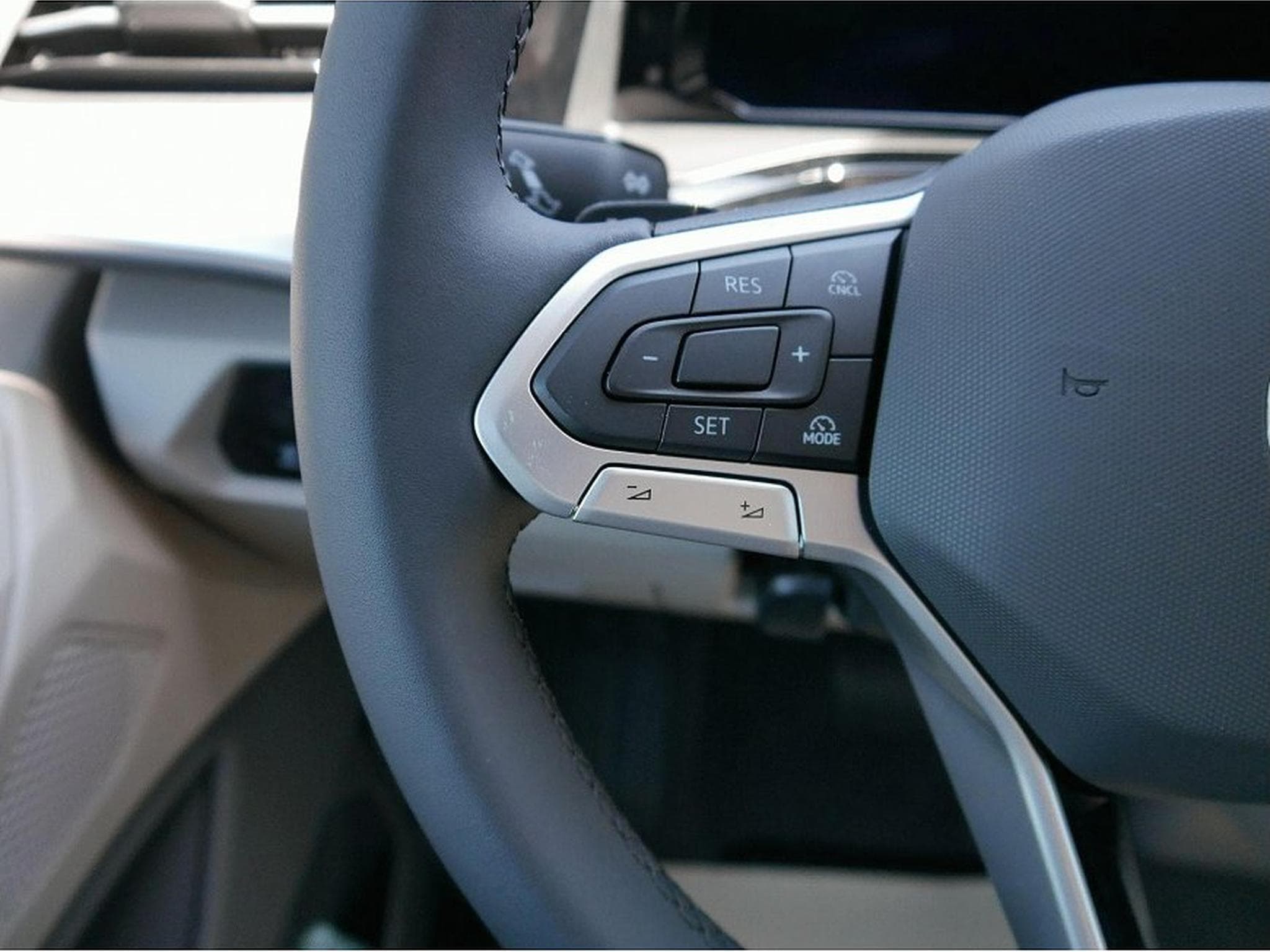 VW Multivan (2026) - Photo 13