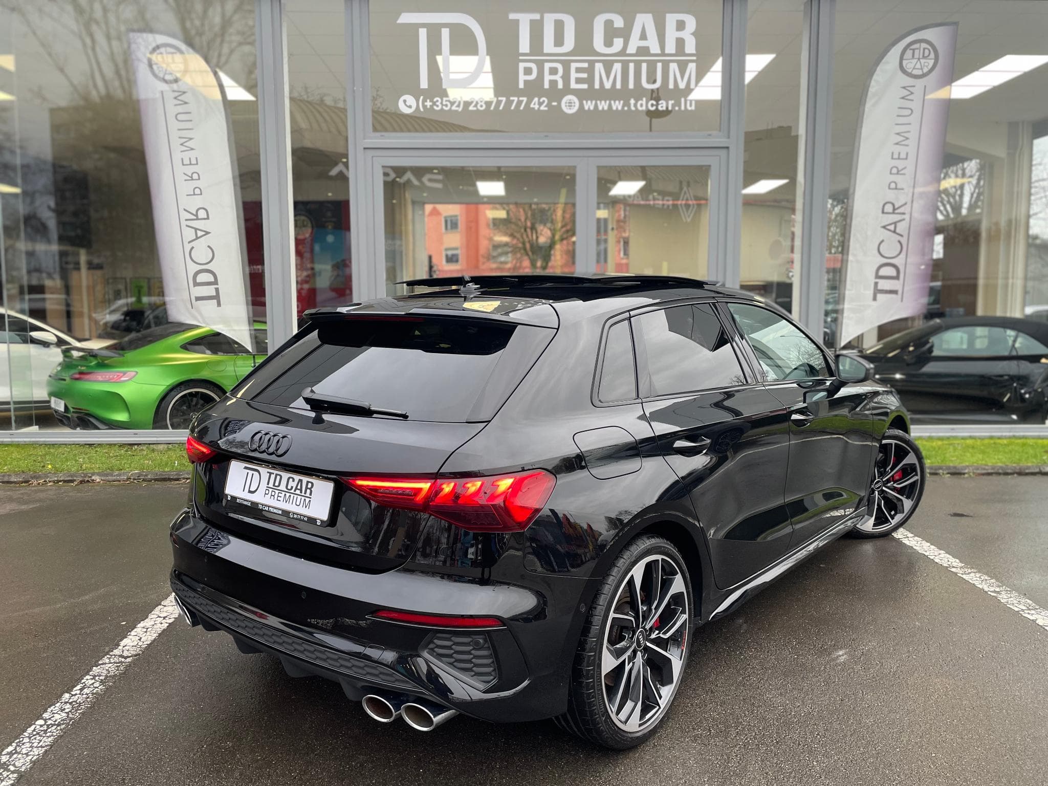 Audi S3 Sportback 2L TFSI Quattro S-tronic (2022) - Photo 16