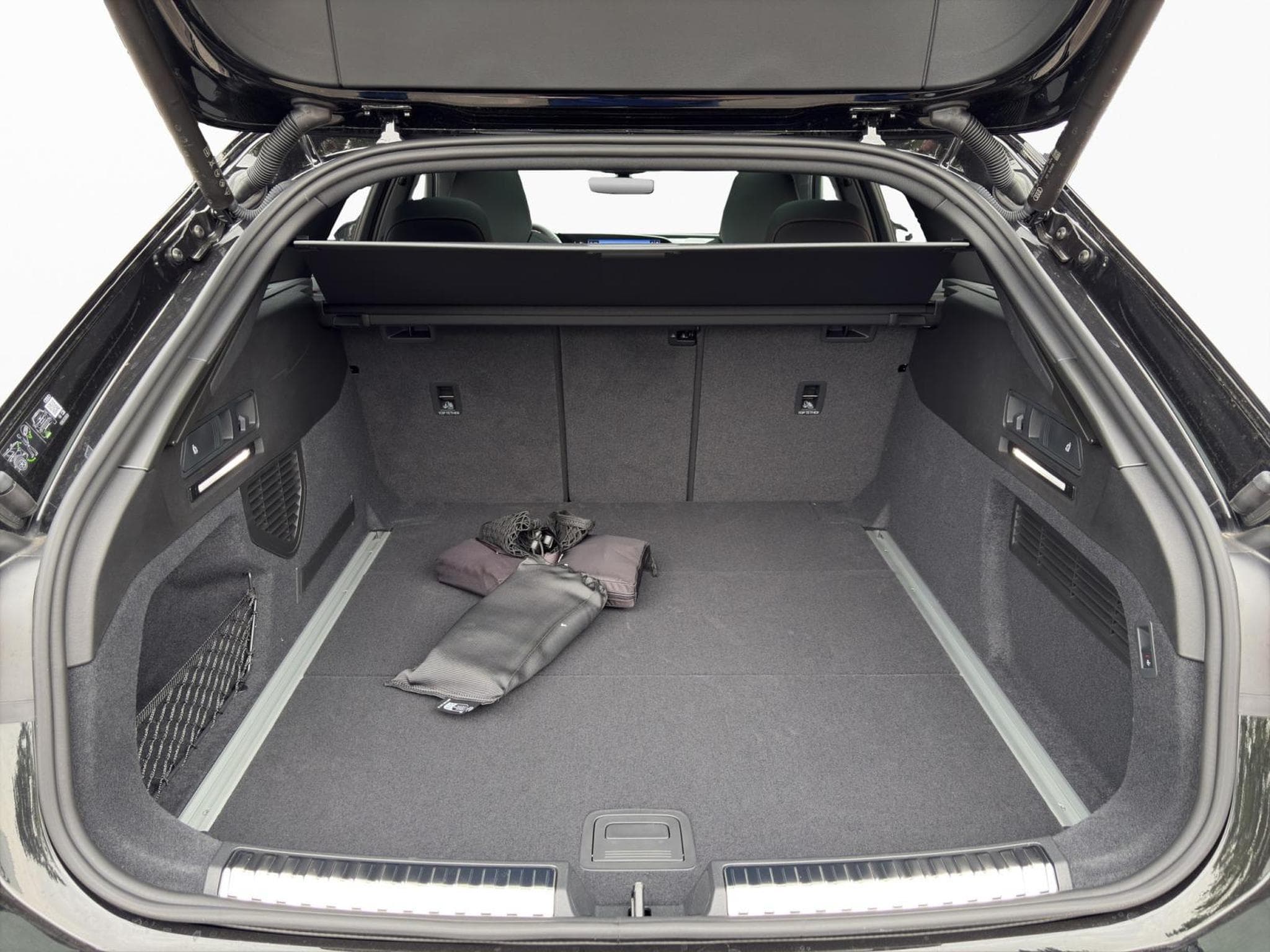 Audi A6 Avant TFSI quattro S tronic (2025) - Photo 15