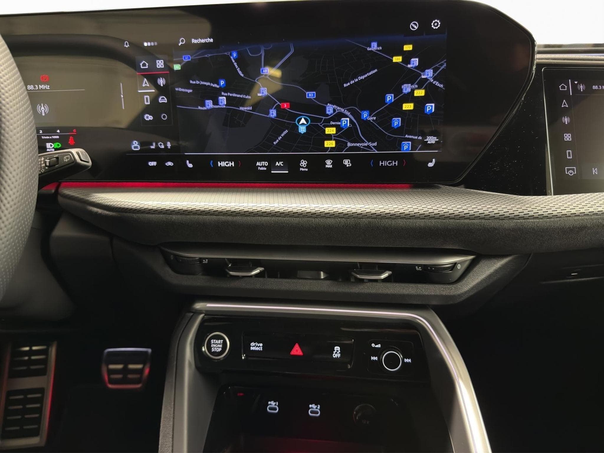 Audi Q5 Sportback (2026) - Photo 13