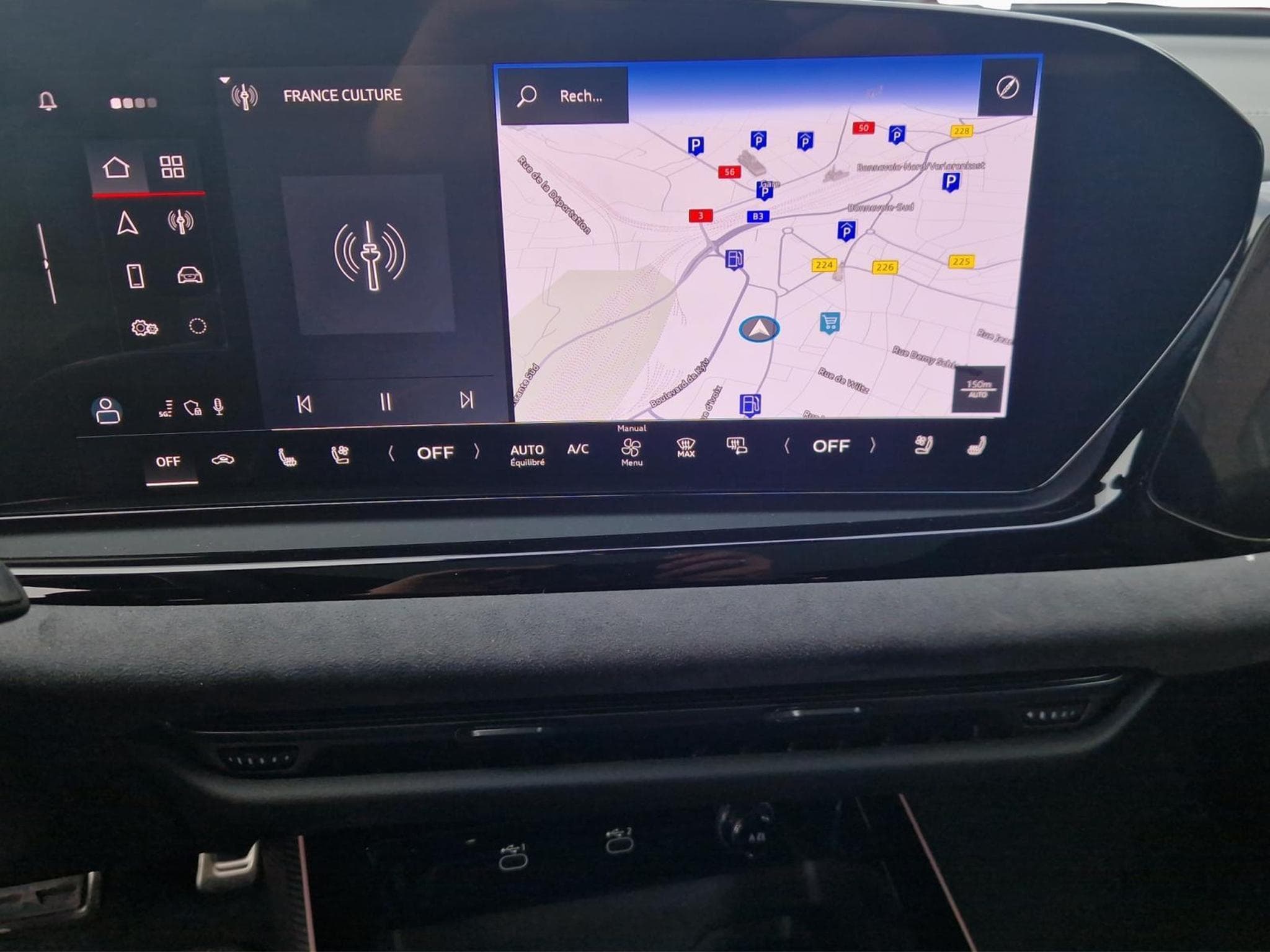 Audi A6 Avant S line (2026) - Photo 14