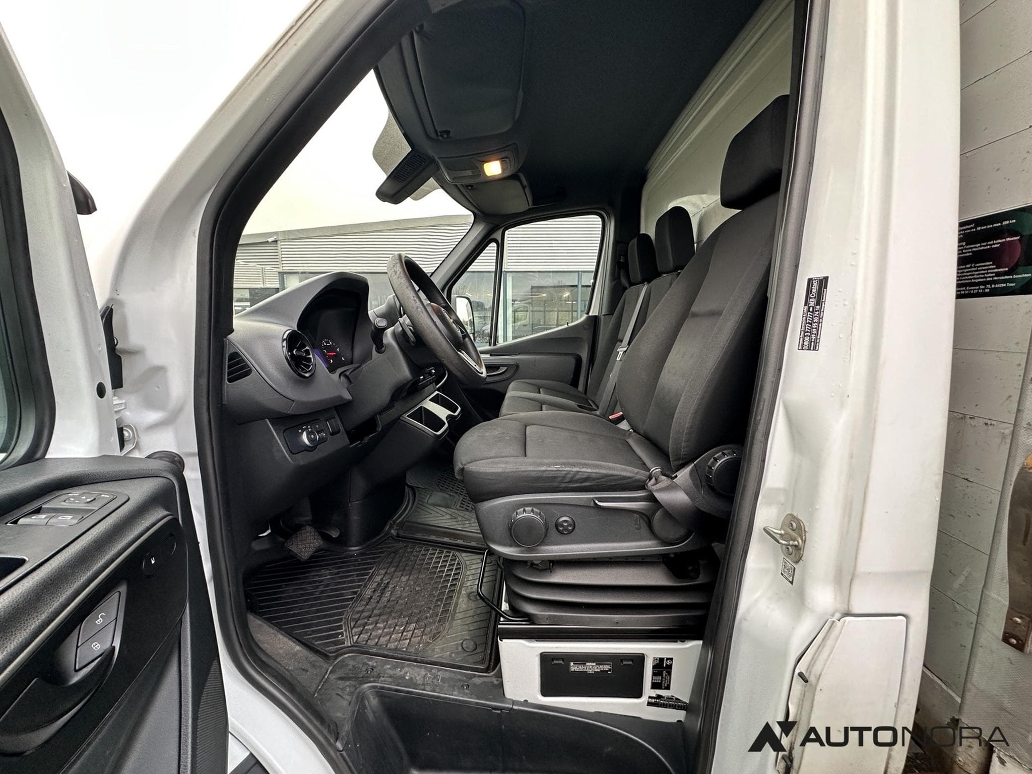 Mercedes Sprinter 319 CDI (2018) - Foto 9