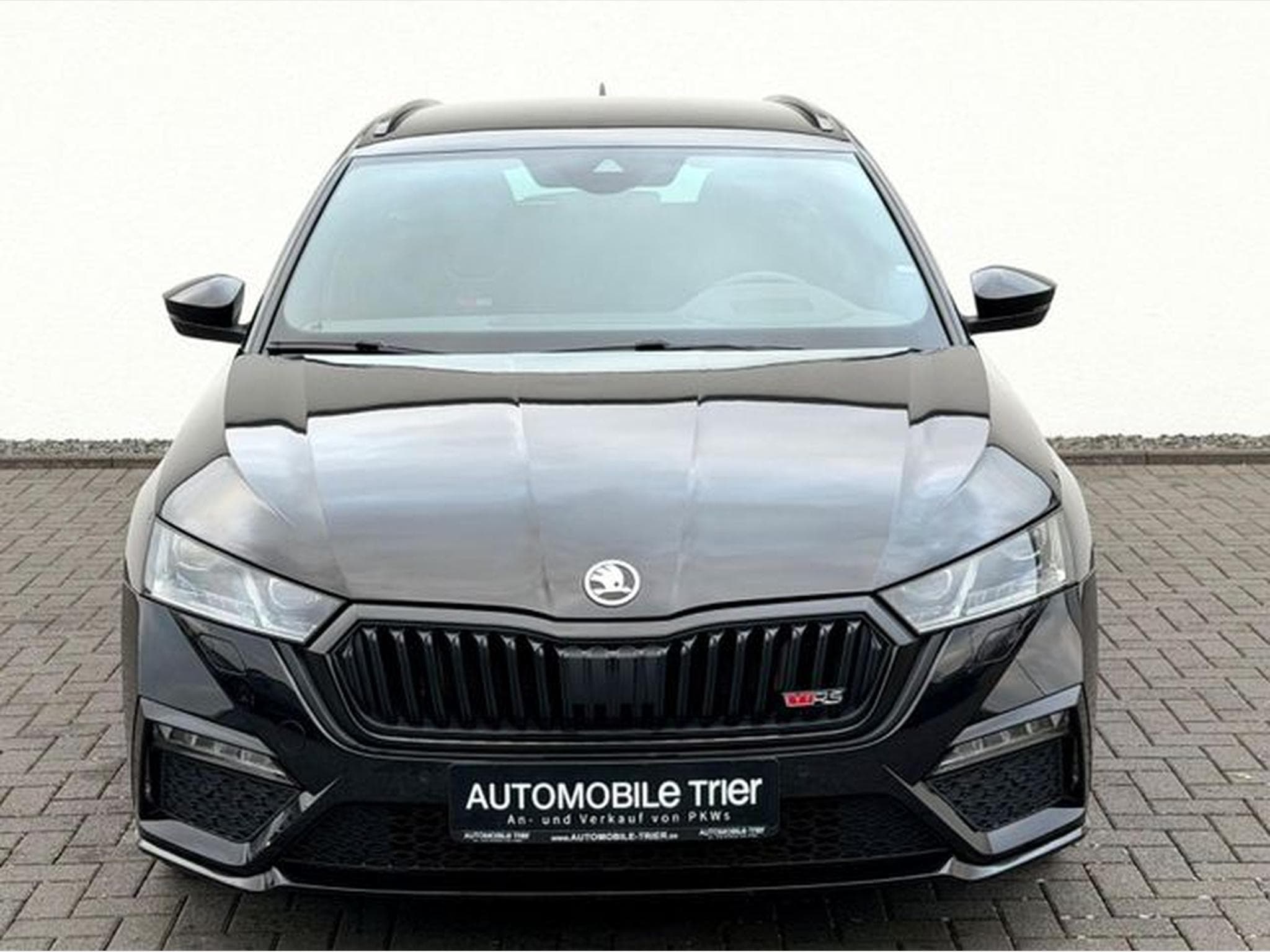 Skoda Octavia Octavia Combi RS 2.0 TDI DSG /LED/ACC/1.HAND/ (2021) - Photo 2