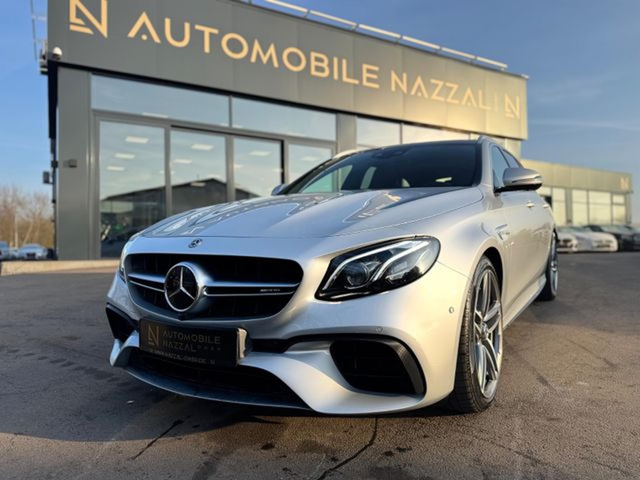 Mercedes E 63 AMG E 63S 4M T*PERFORMANCE-SITZE*CARBON*BURMESTER* (2018) - Foto 2