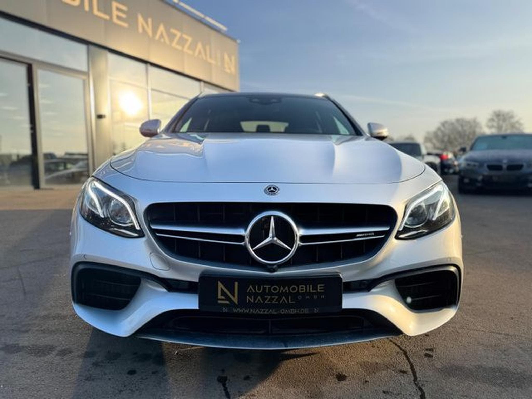 Mercedes E 63 AMG E 63S 4M T*PERFORMANCE-SITZE*CARBON*BURMESTER* (2018) - Foto 3