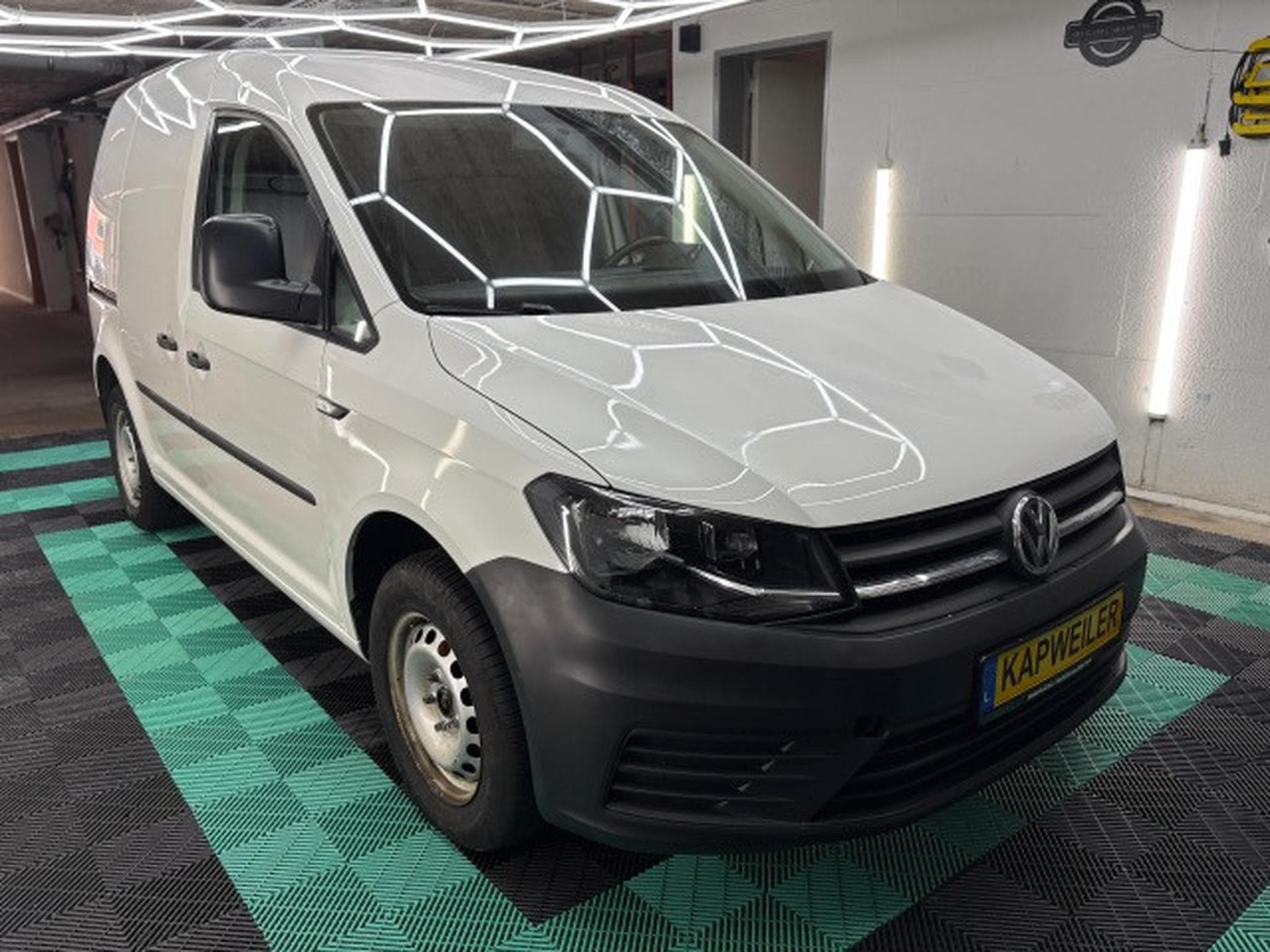 VW Caddy Fourgon 2.0 tdi 75 kw 102 ch. (2018) - Foto 2