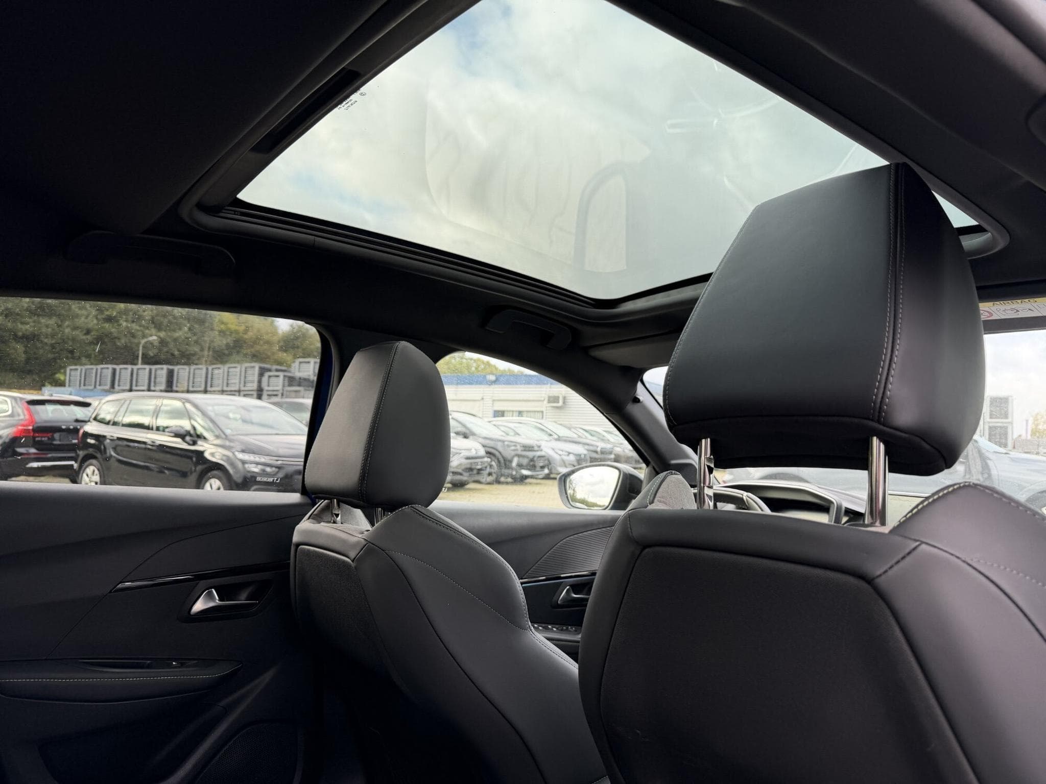 Peugeot 208 1,2 GT_LINE AUTOMATIQUE 130 PS Limited edition (2021) - Foto 20