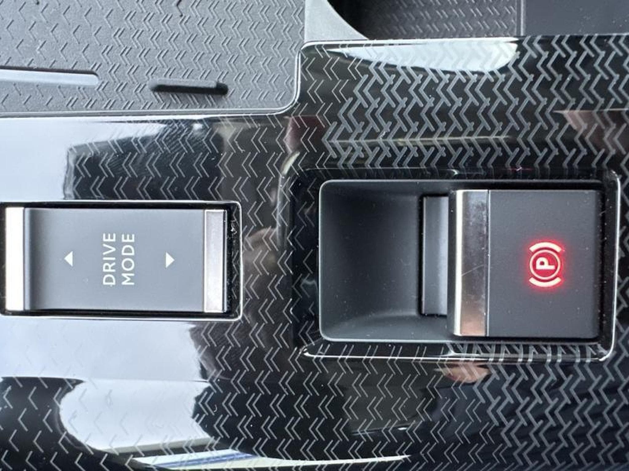 Citroën C5 Aircross C5 Aircross 1.2 Hybride 145ch MAX boite automatique (2025) - Foto 36