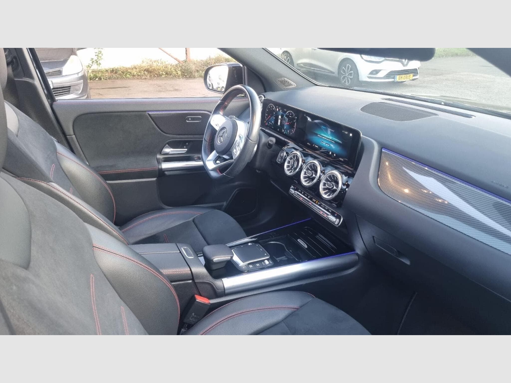 Mercedes GLA 250 AMG Line (2022) - Photo 4