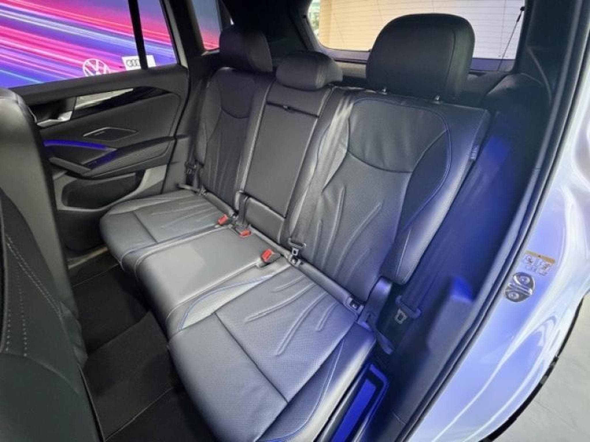 VW Tiguan R-LINE (2025) - Photo 11