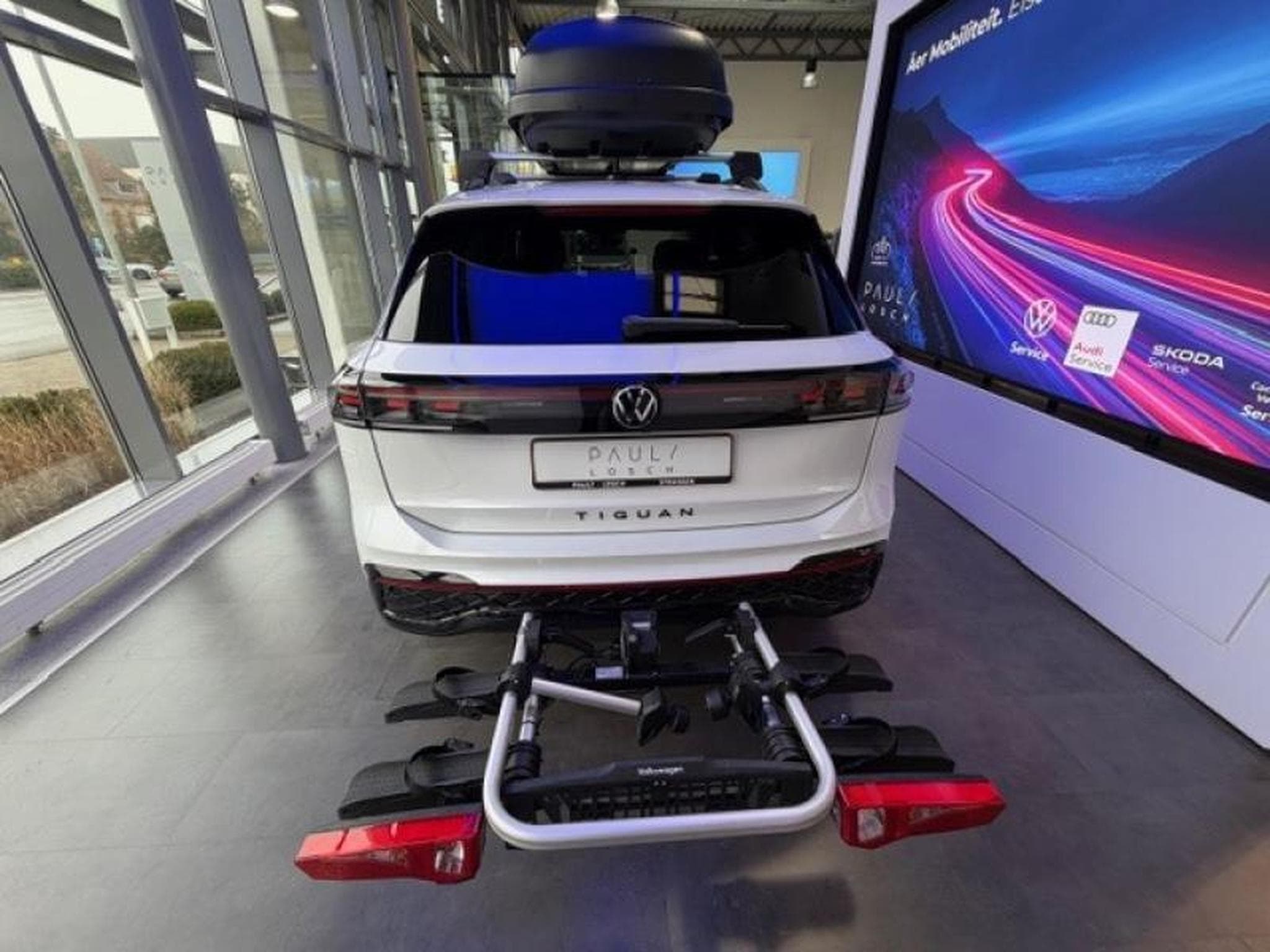 VW Tiguan R-LINE (2025) - Photo 7