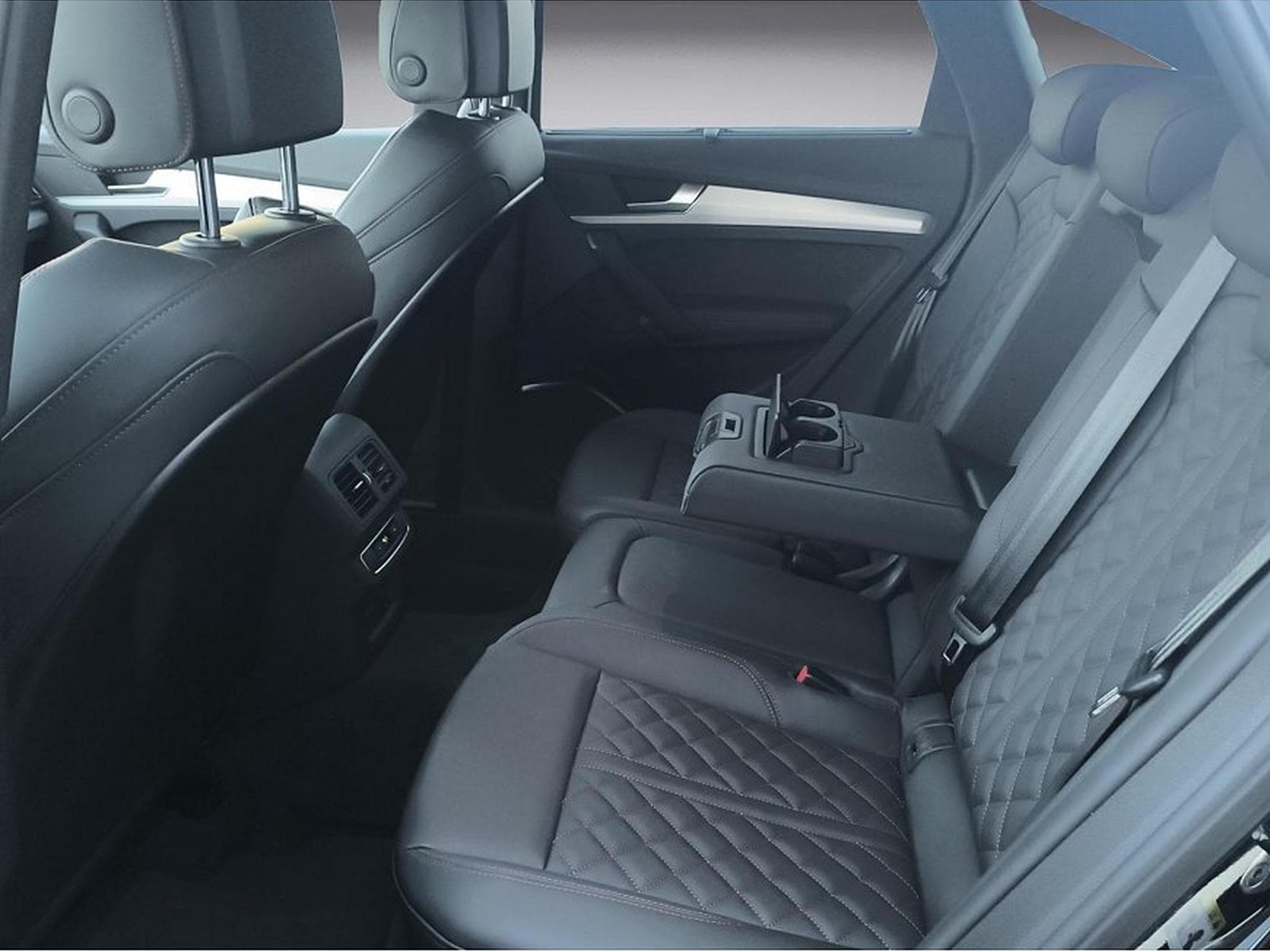 Audi Q5 (2024) - Foto 16