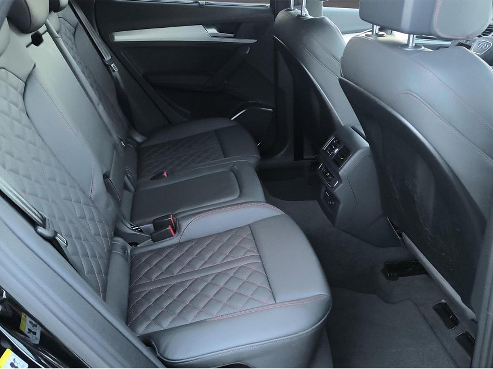 Audi Q5 (2024) - Foto 17