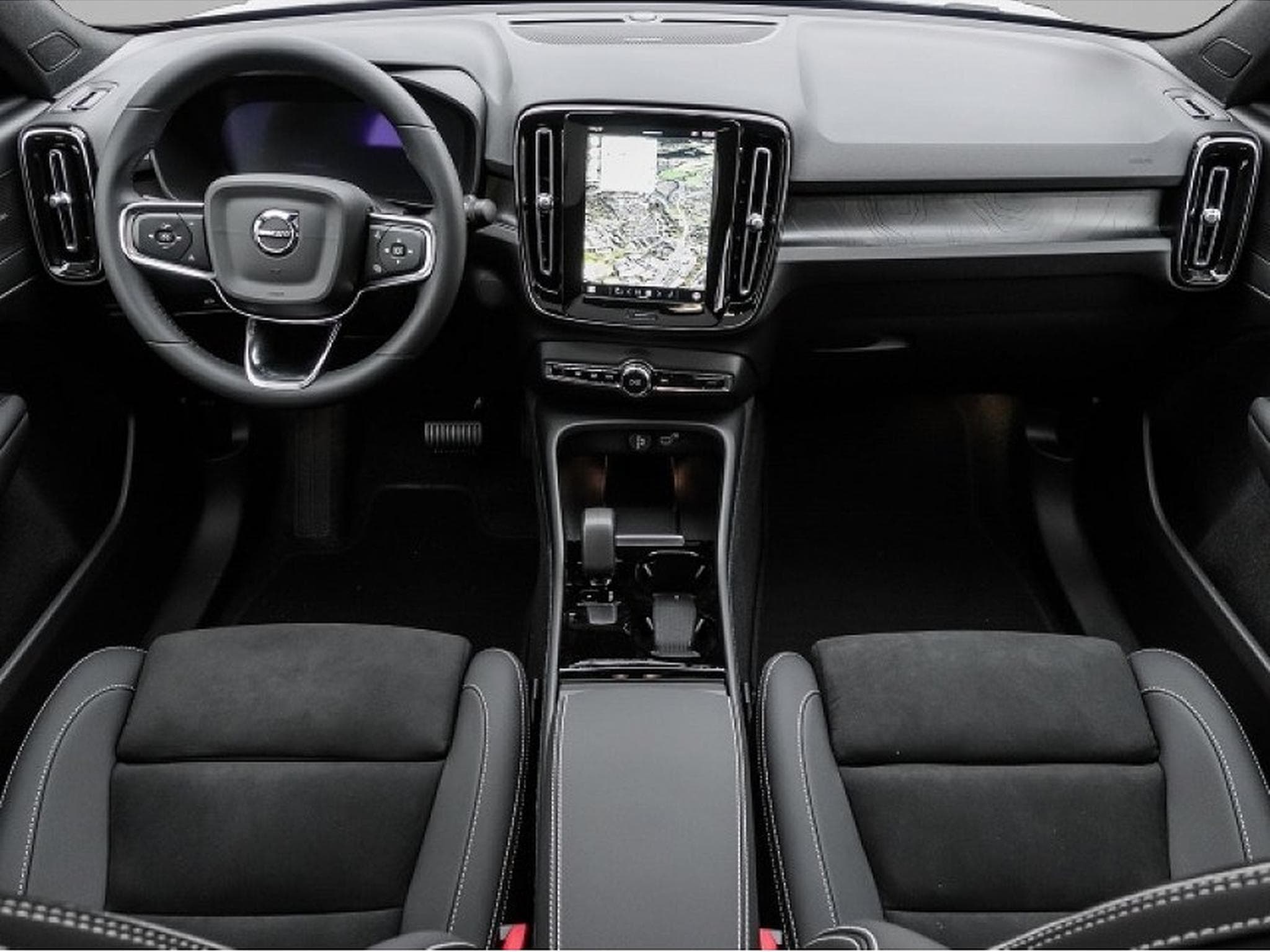 Volvo C40 (2024) - Photo 5