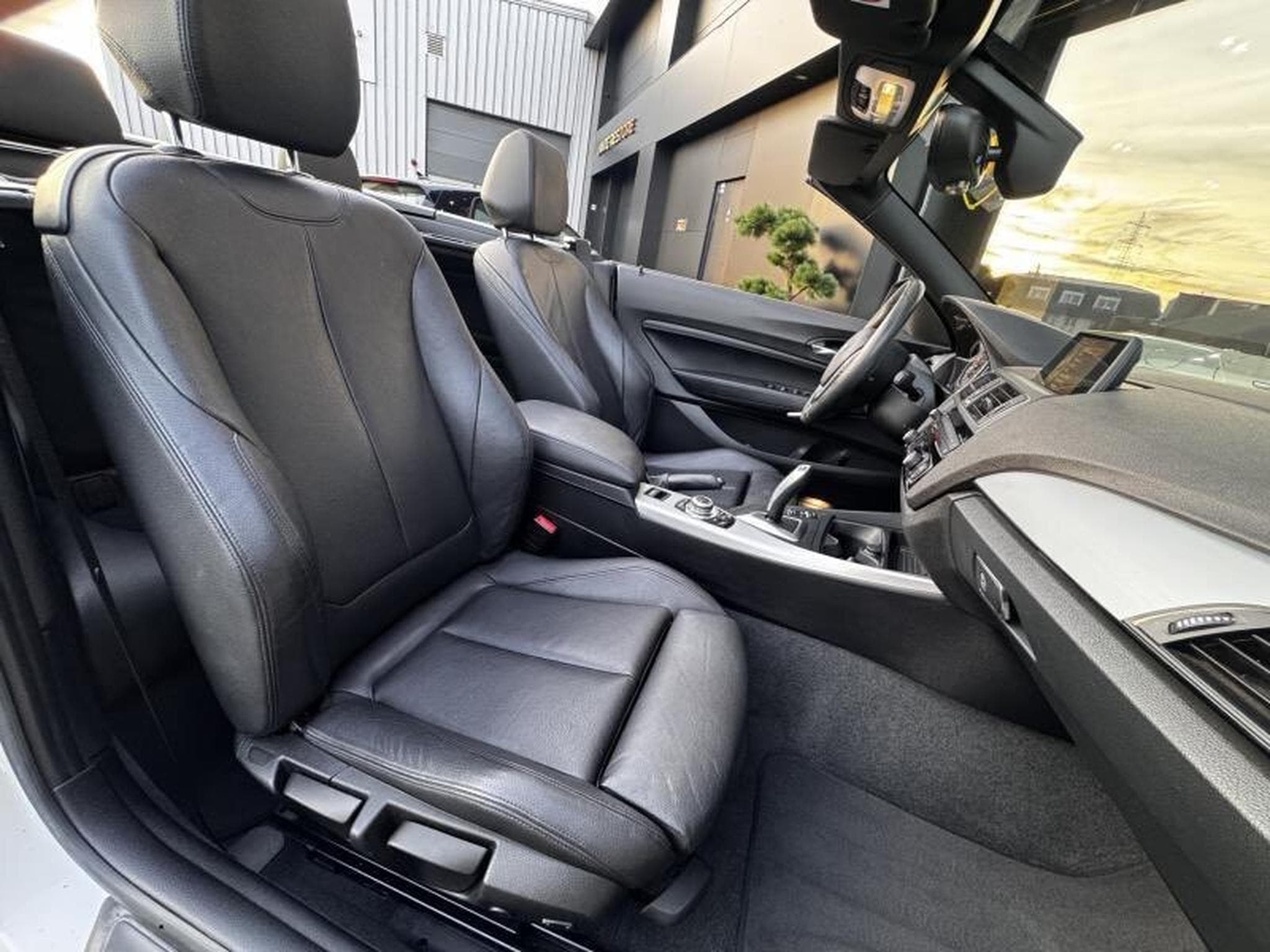 BMW 230 Cabriolet 2.0L pack sport (2017) - Photo 6