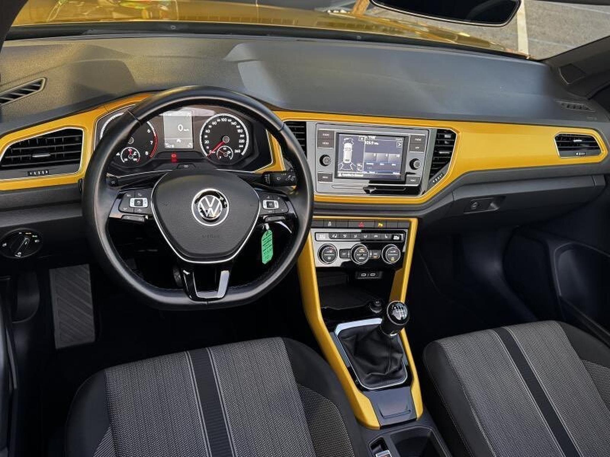 VW T-Roc CABRIOLET 1.0 TSI 110 STYLE (2021) - Foto 4