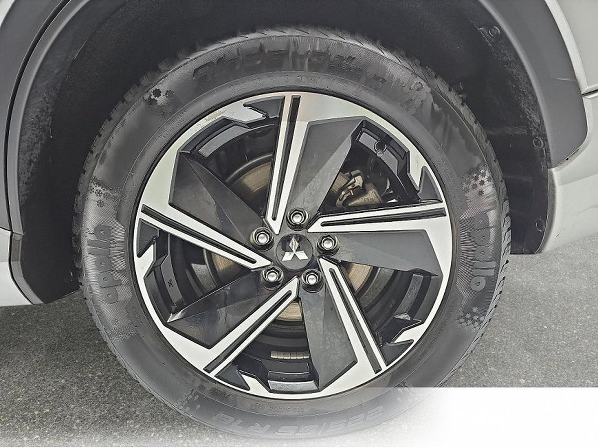 Mitsubishi Eclipse Cross (2026) - Photo 5