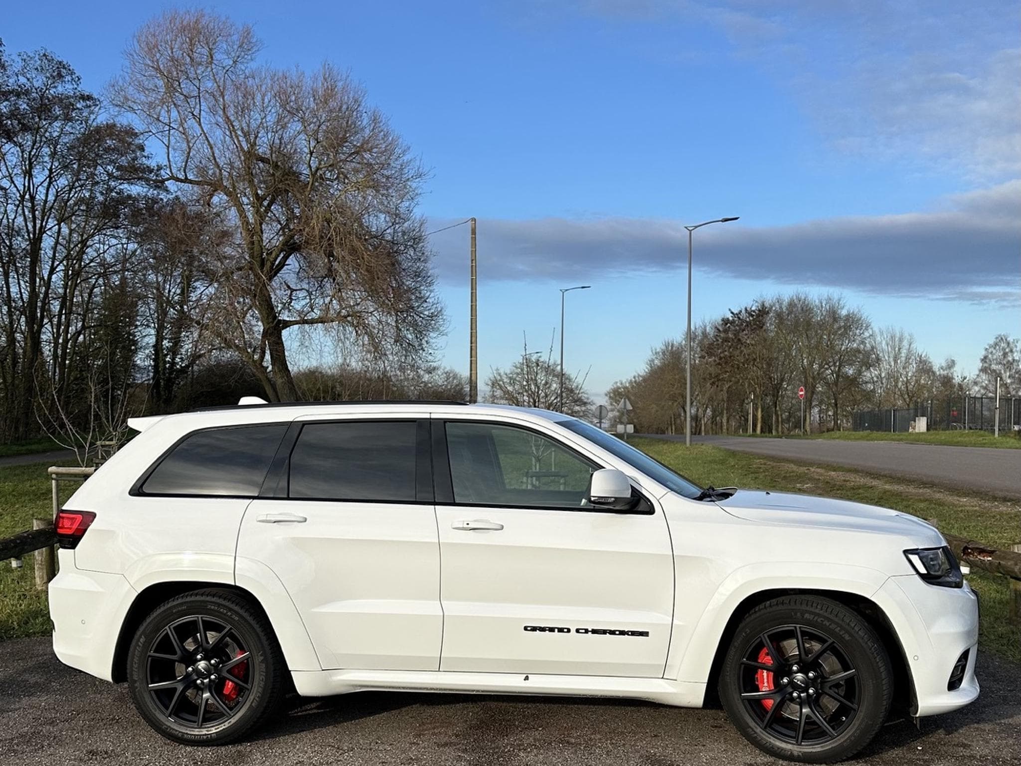 Jeep Grand Cherokee SRT Facelift (2018) - Foto 3