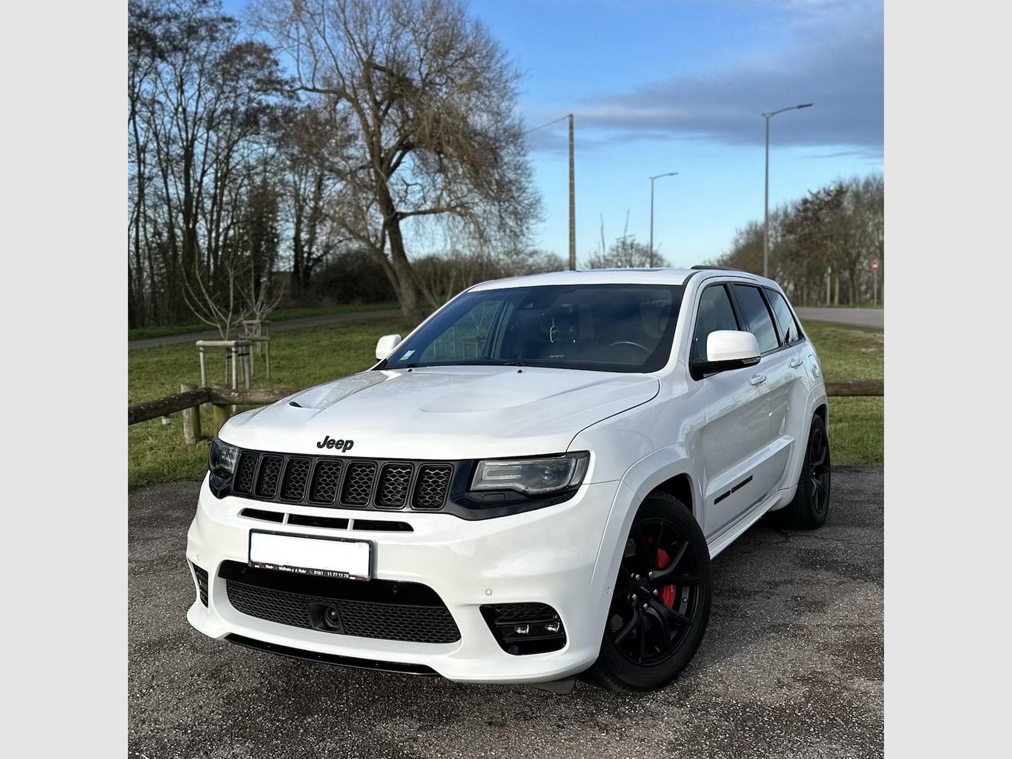 Jeep Grand Cherokee SRT Facelift (2018) - Foto 4