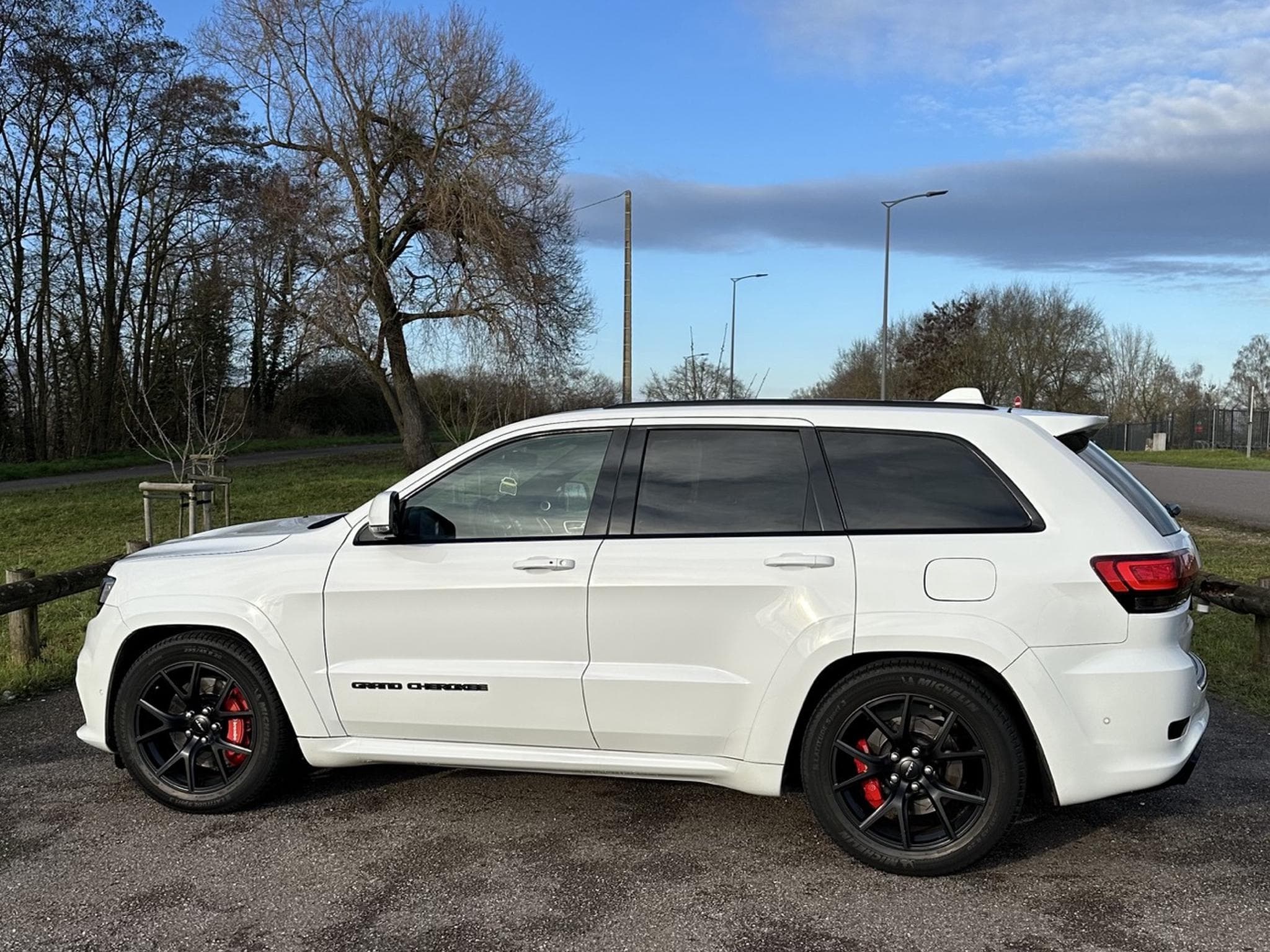 Jeep Grand Cherokee SRT Facelift (2018) - Foto 5