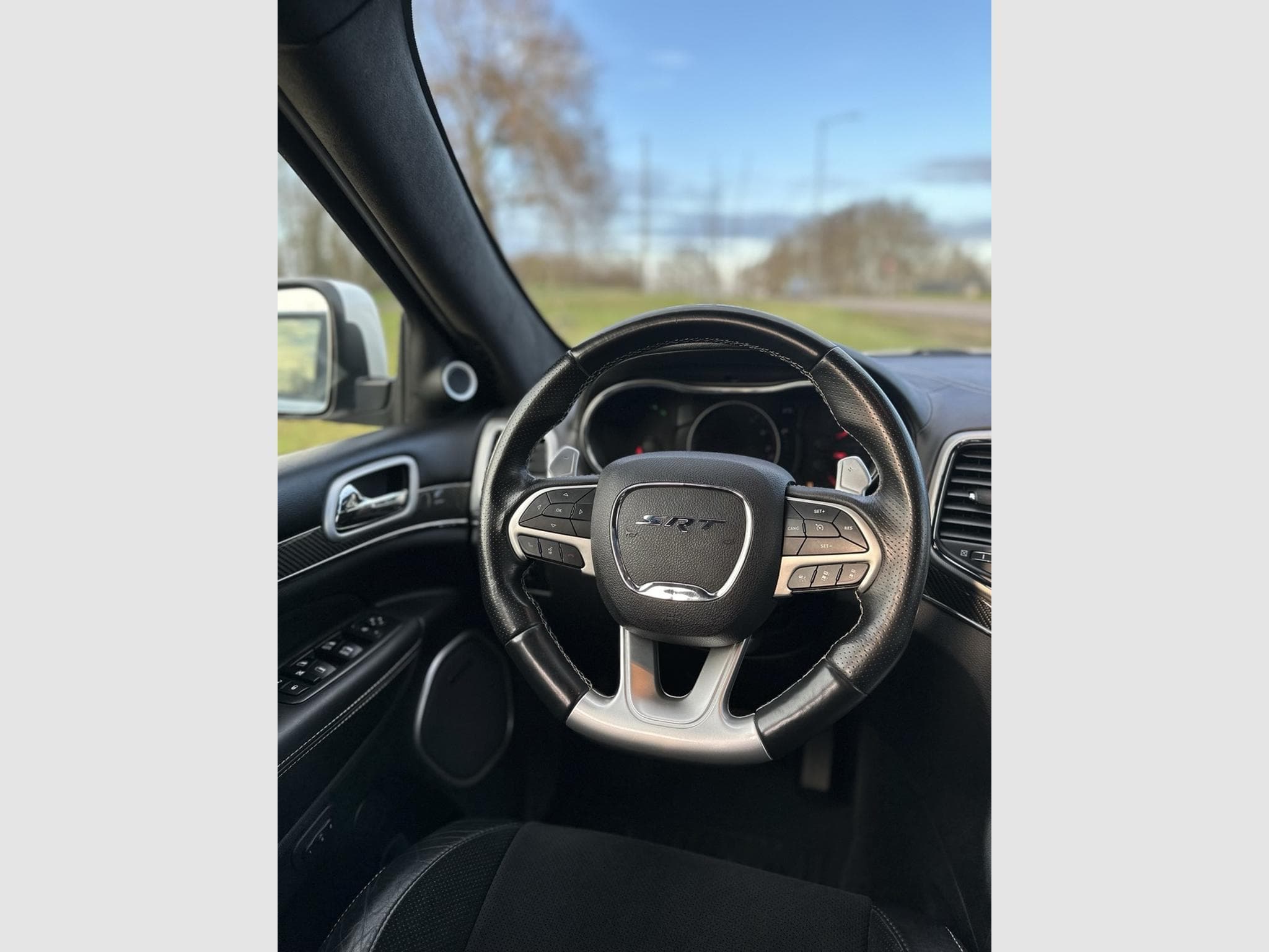 Jeep Grand Cherokee SRT Facelift (2018) - Foto 11