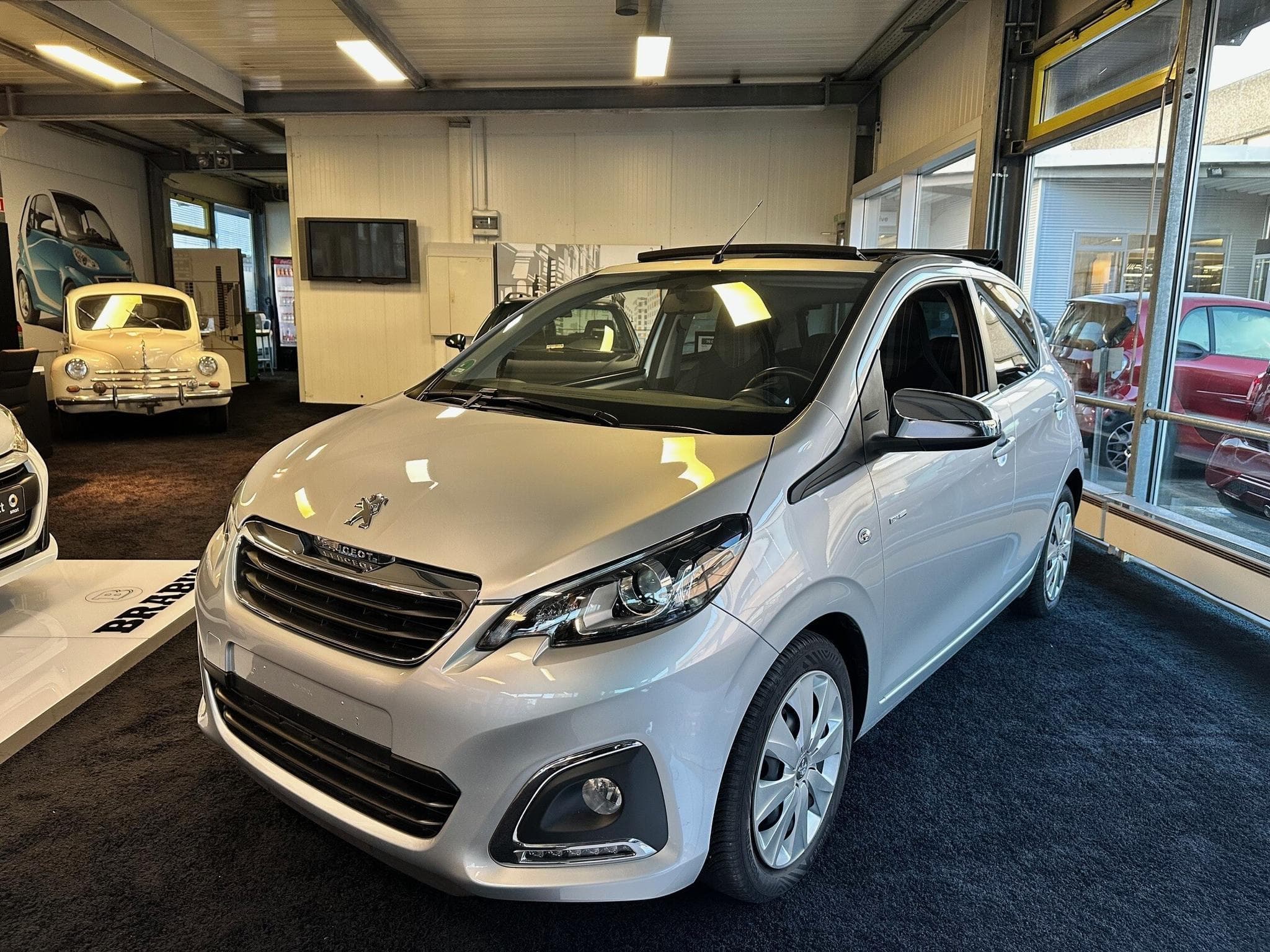 Peugeot 108 1.0 Style Top toit ouvrant (2019) - Foto 1