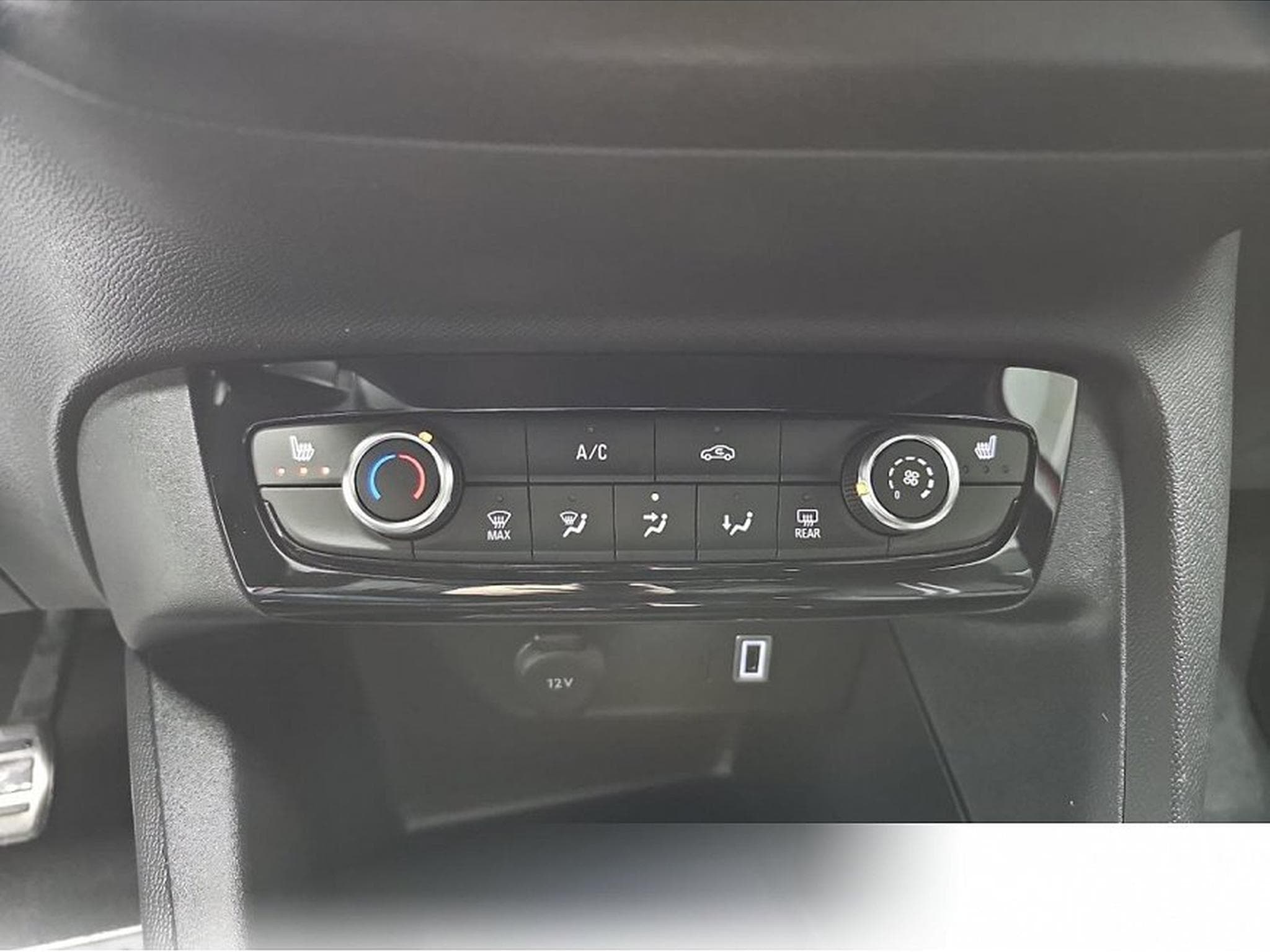 Opel Corsa (2026) - Foto 10