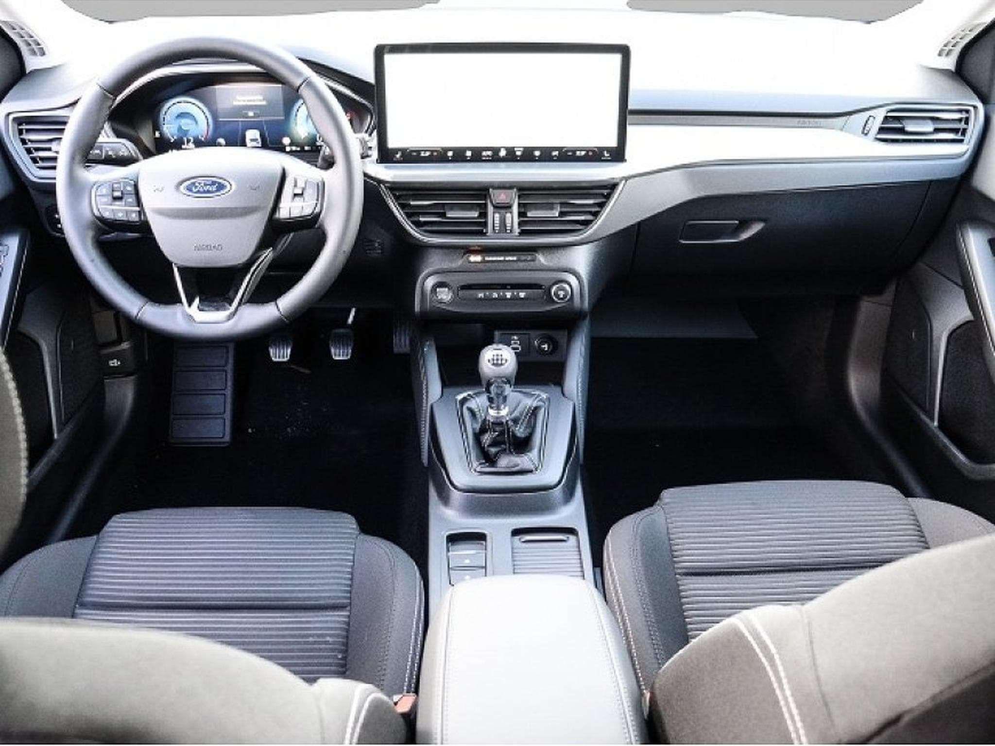 Ford Focus (2025) - Photo 4