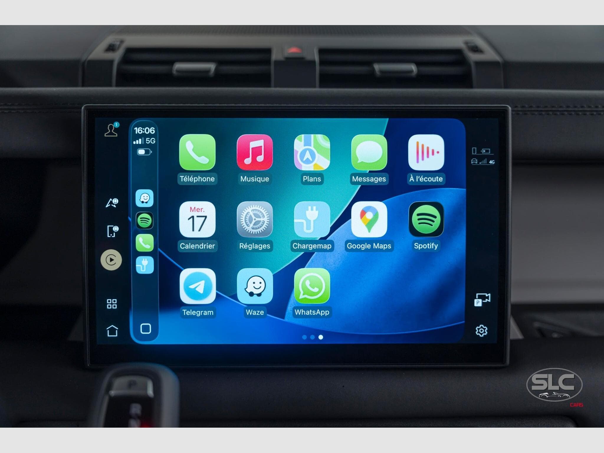 Land-Rover Defender 110 S D200 Air Suspension/ACC/360° (2025) - Photo 8