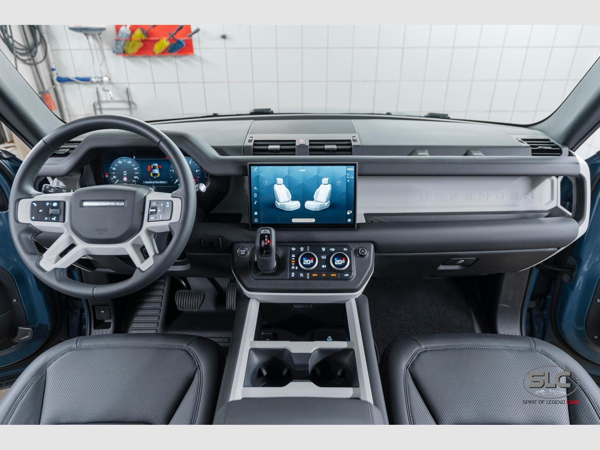 Land-Rover Defender 110 S D200 Air Suspension/ACC/360° (2025) - Photo 5