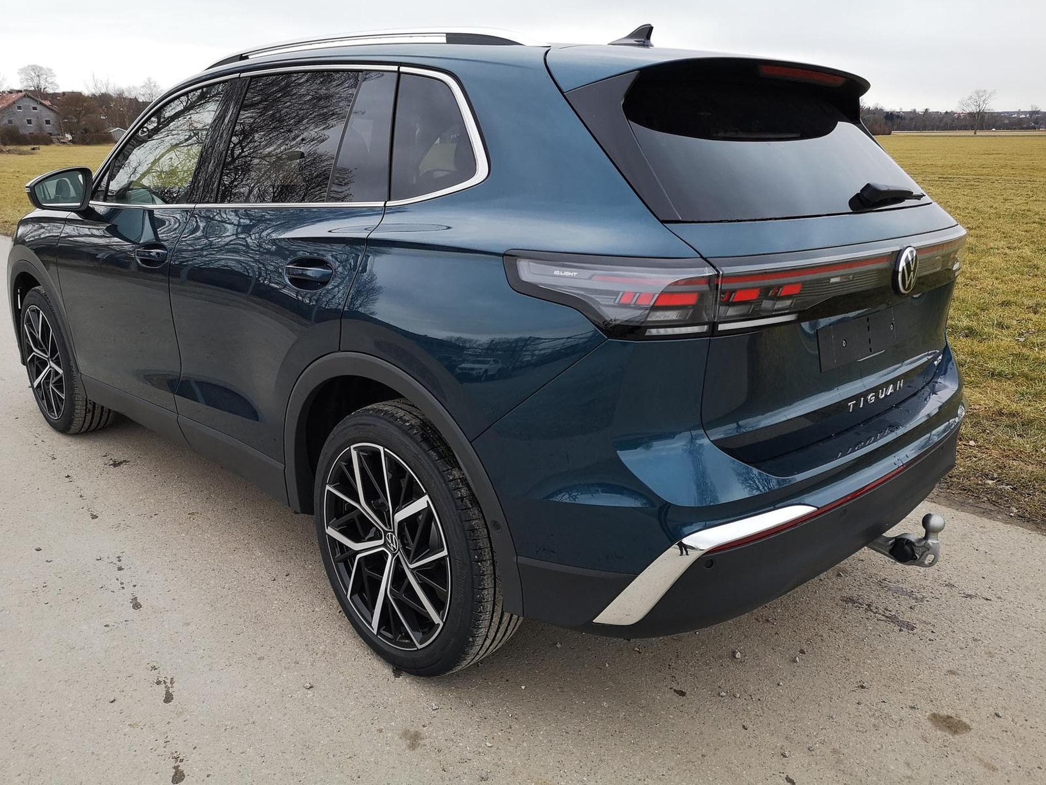 VW Tiguan 1.5 eTSI 110 kW Elegance (2025) - Foto 3