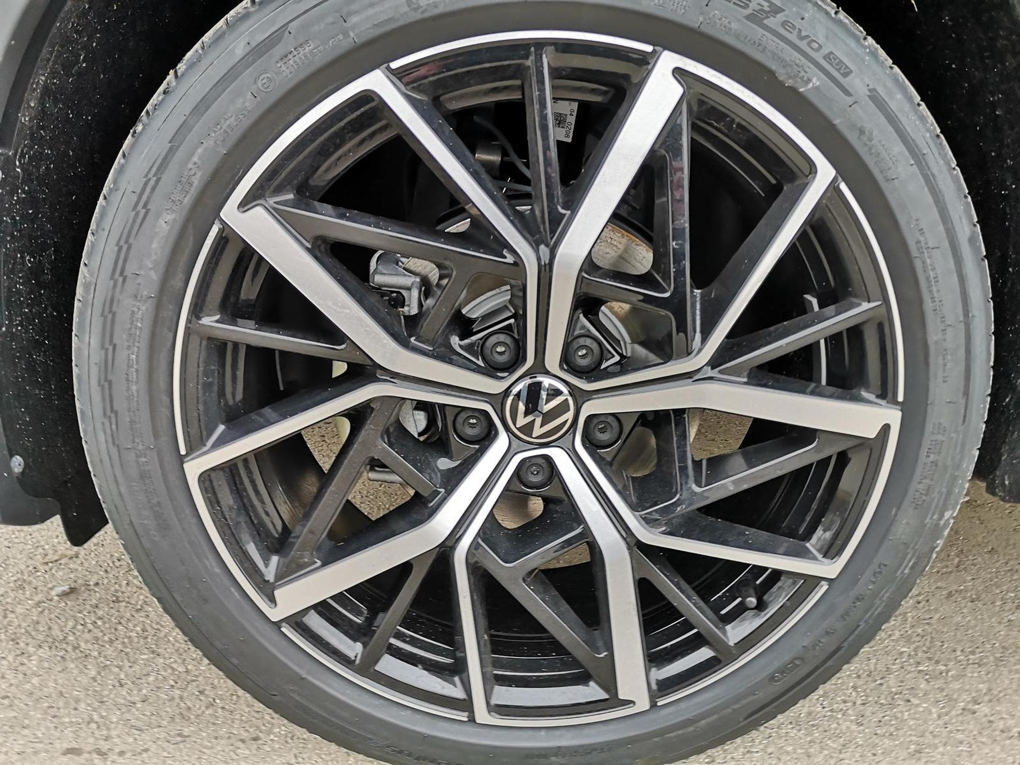 VW Tiguan 1.5 eTSI 110 kW Elegance (2025) - Foto 4