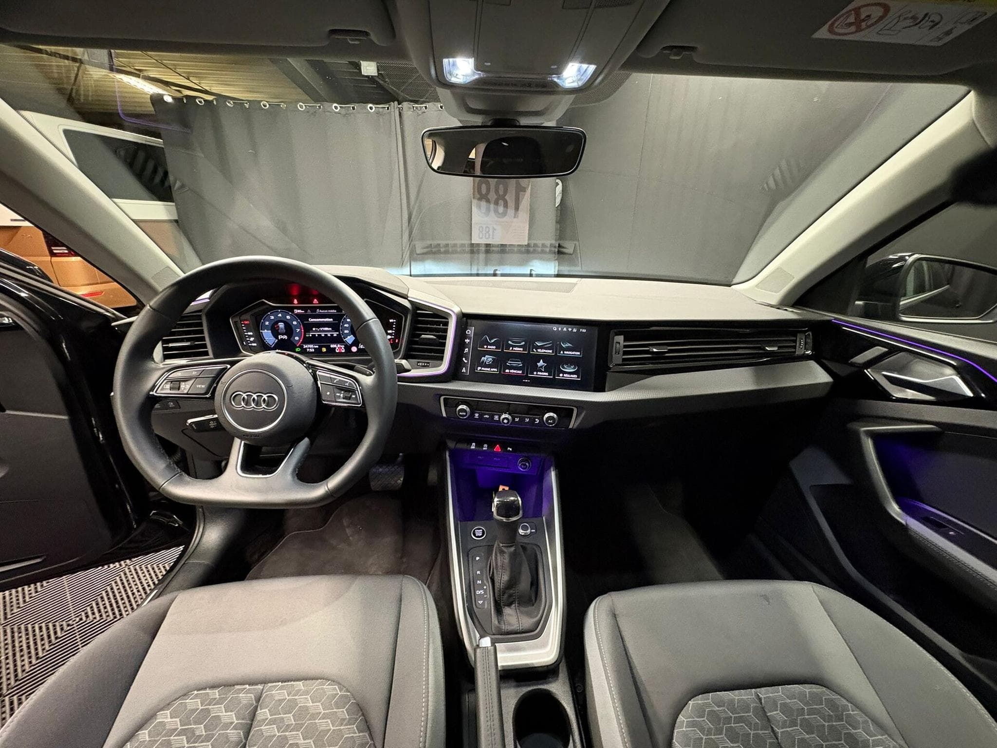 Audi A1 30 TFSI 115cv S-TRONIC Black Edition CAMERA/ECLAIRAGE D'AMBI (2025) - Foto 15