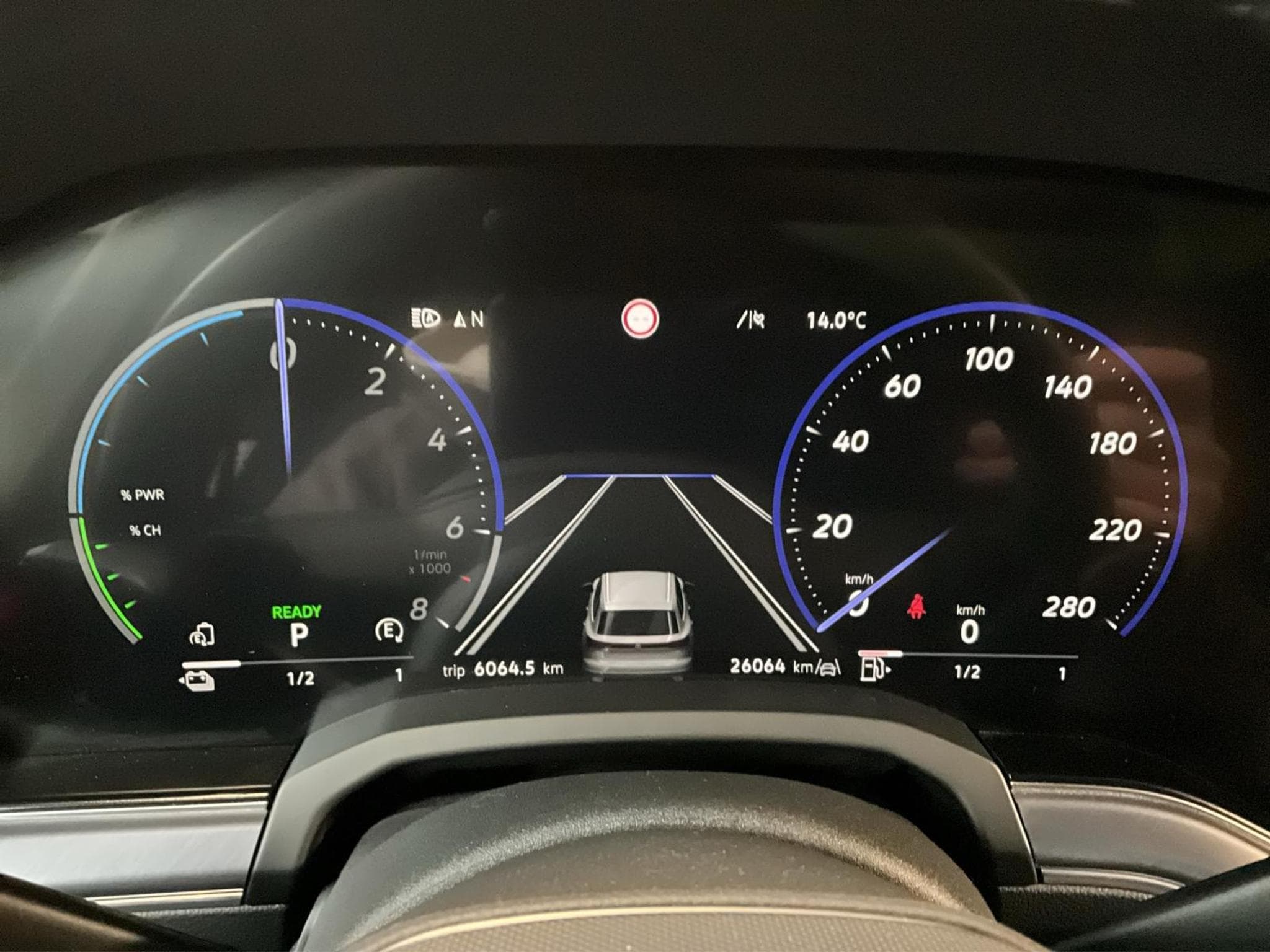 VW Touareg R+PHEV+4M+Aut.+P.Travel+P.Ass. (2024) - Foto 11