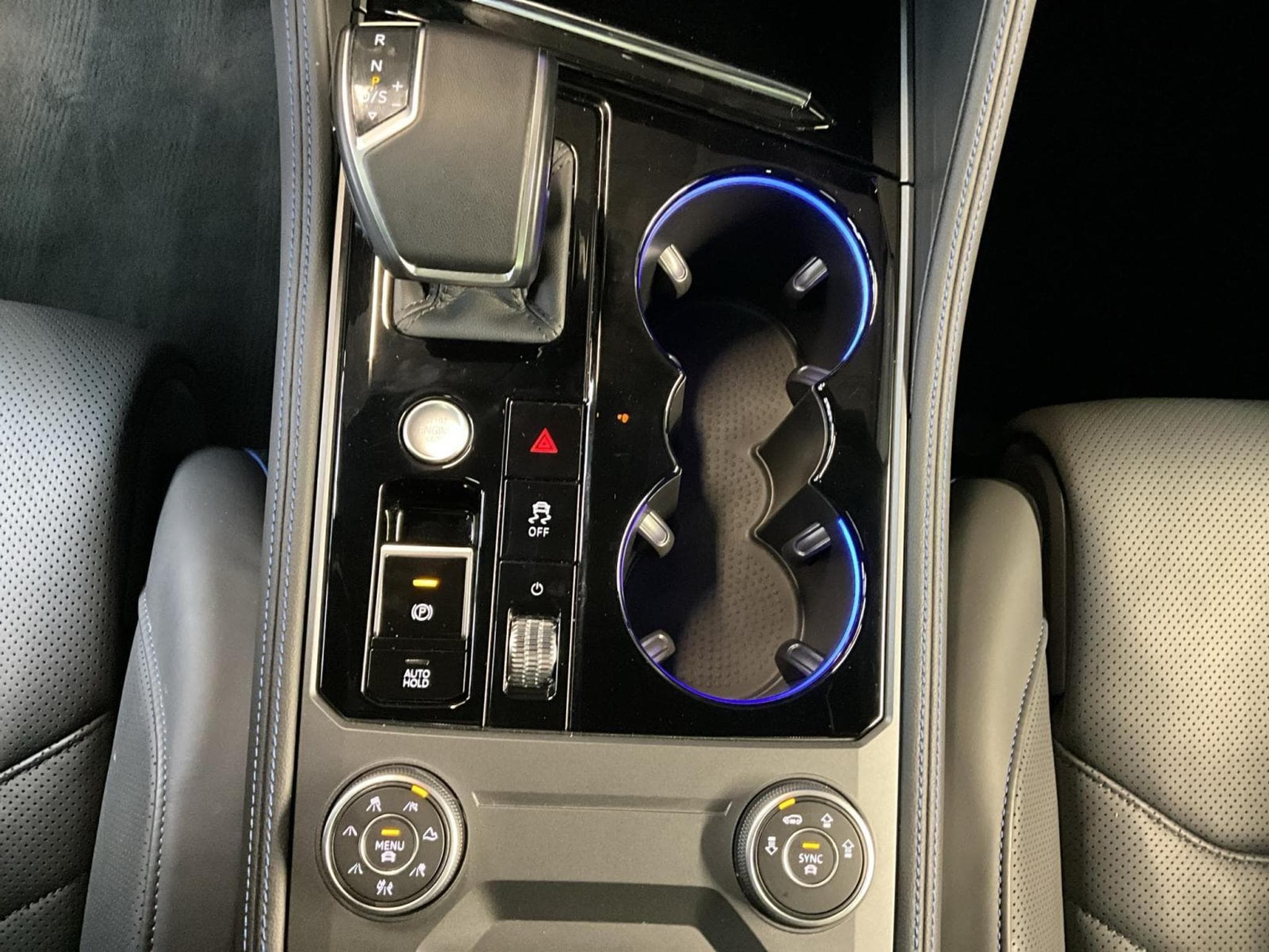 VW Touareg R+PHEV+4M+Aut.+P.Travel+P.Ass. (2024) - Foto 12