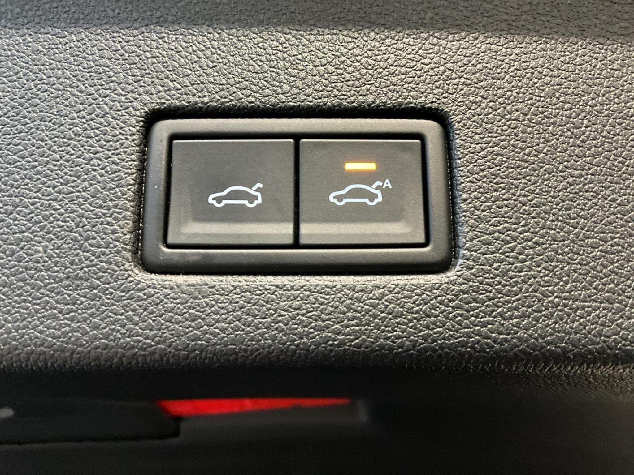 VW Touareg R+PHEV+4M+Aut.+P.Travel+P.Ass. (2024) - Foto 19